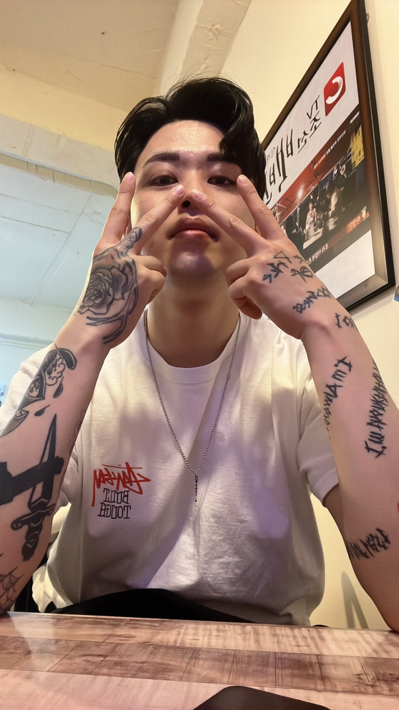 KREAM 프로필 이미지