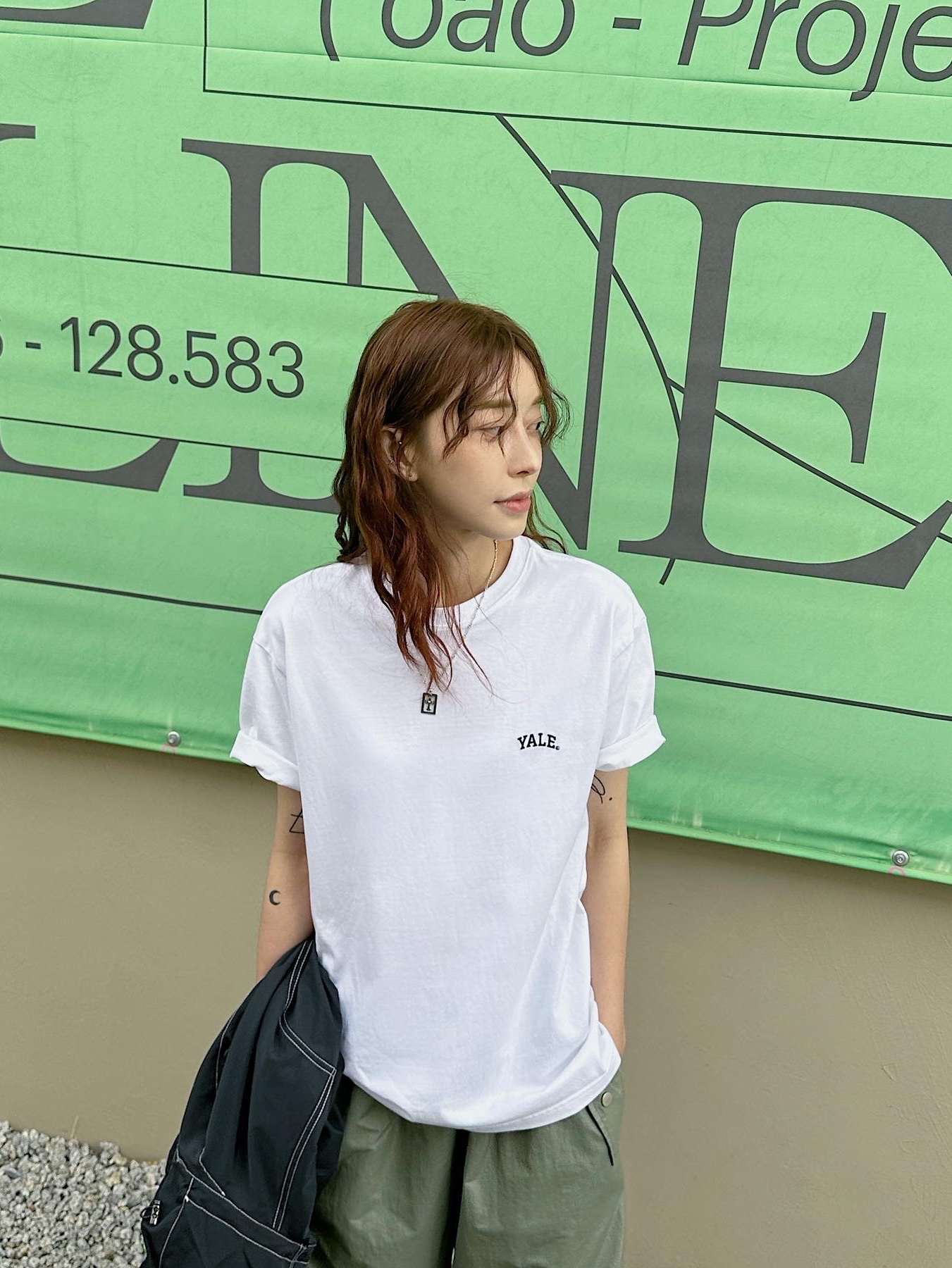 Oofos OOriginal Black 착용 스타일 - 2