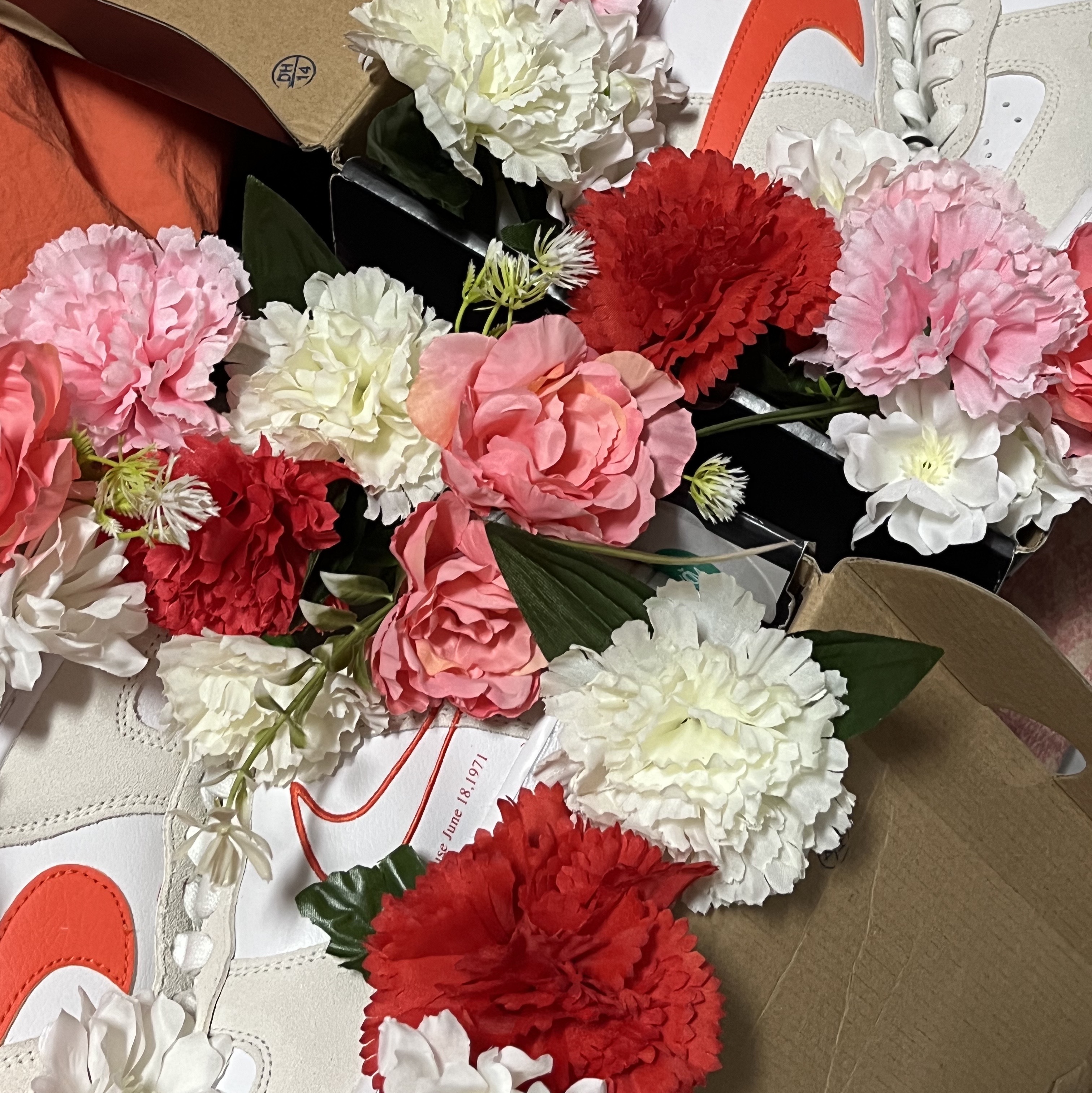(W) Nike Air Force 1 '07 SE First Use Orange Sail 착용 스타일