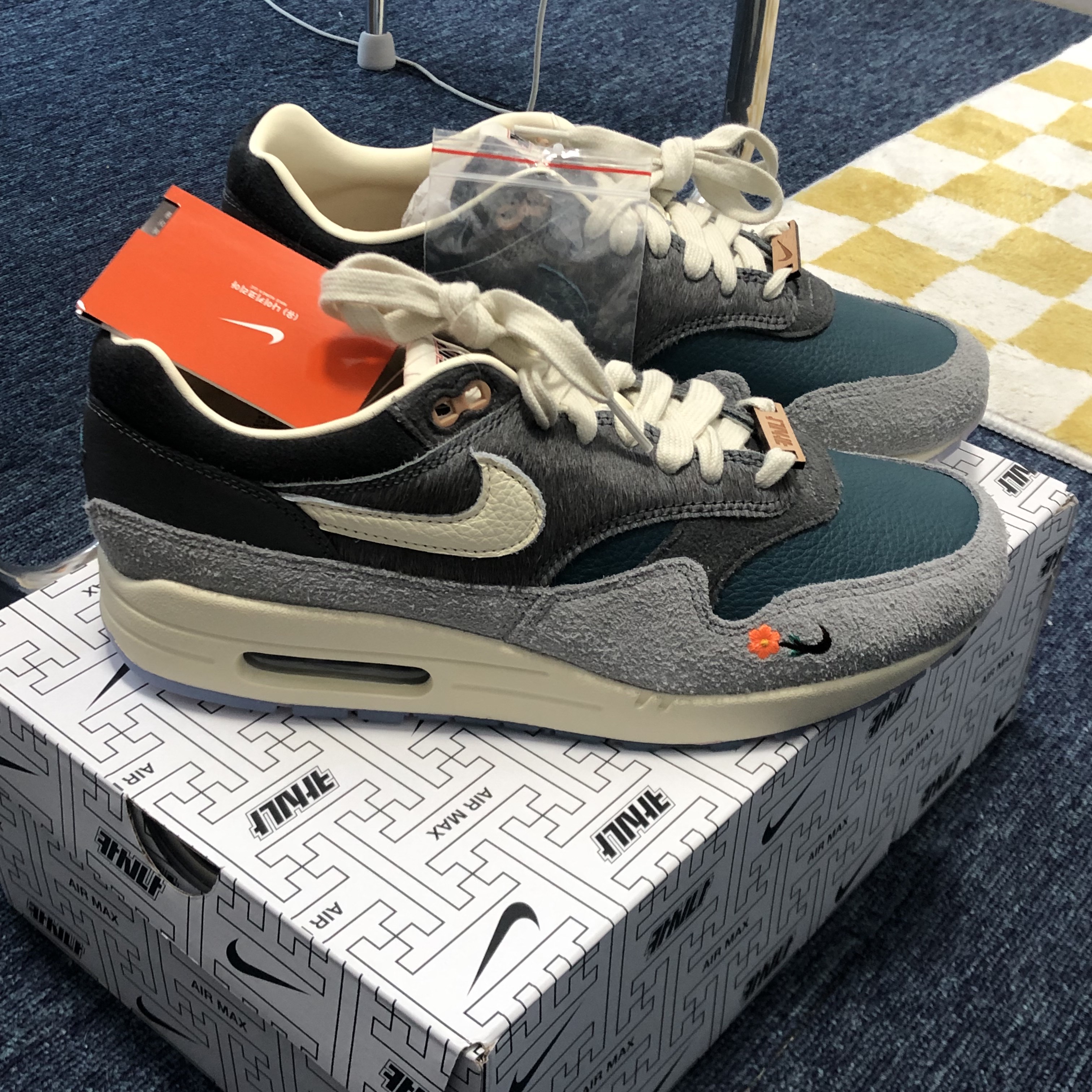 Nike x Kasina Air Max 1 SP Won-Ang Particle Grey 착용 스타일