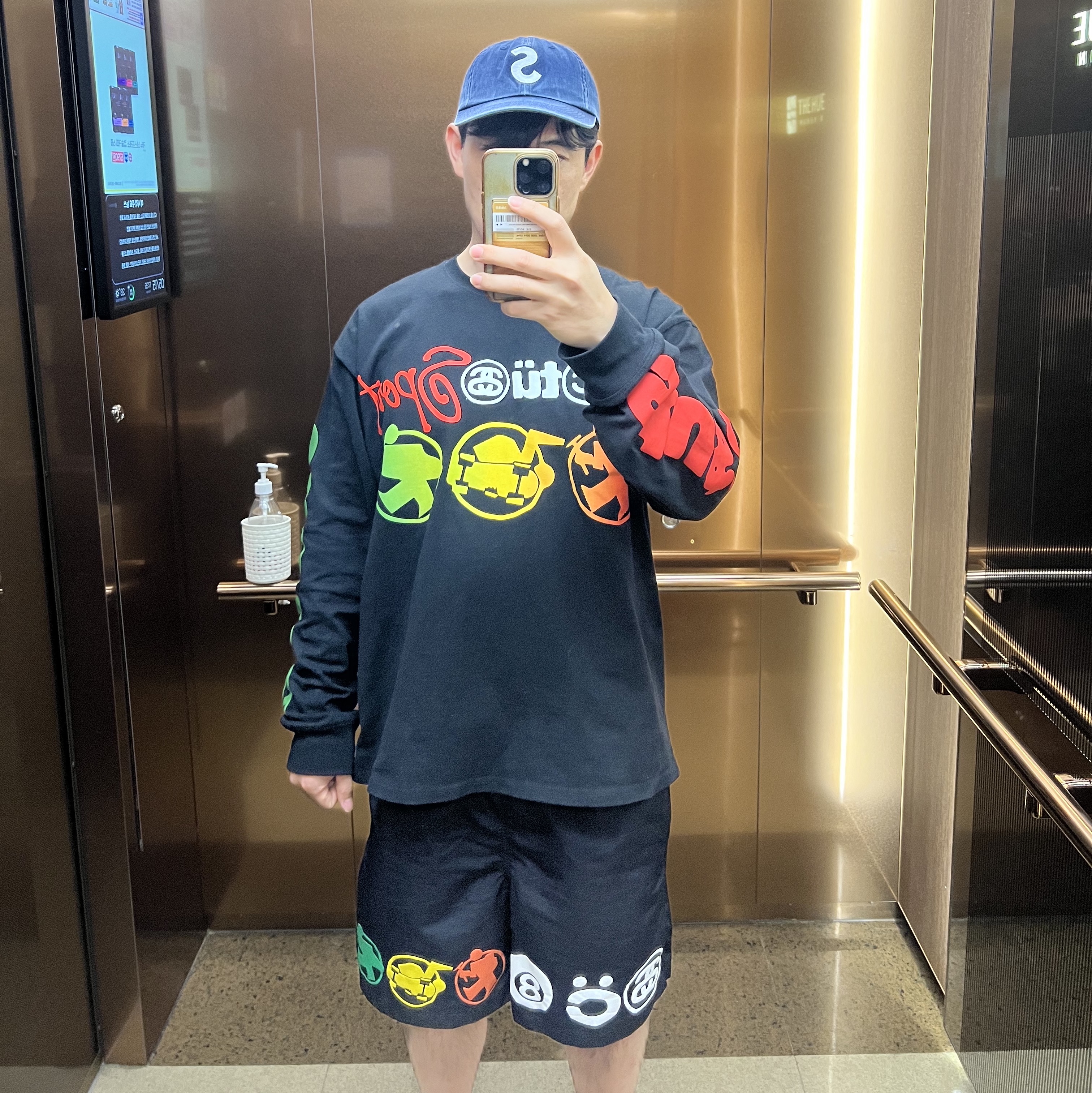 Stussy x Cactus Plant Flea Market Icon Water Shorts Black, Stussy x Cactus Plant Flea Market Sport LS T-Shirt Black 착용 스타일