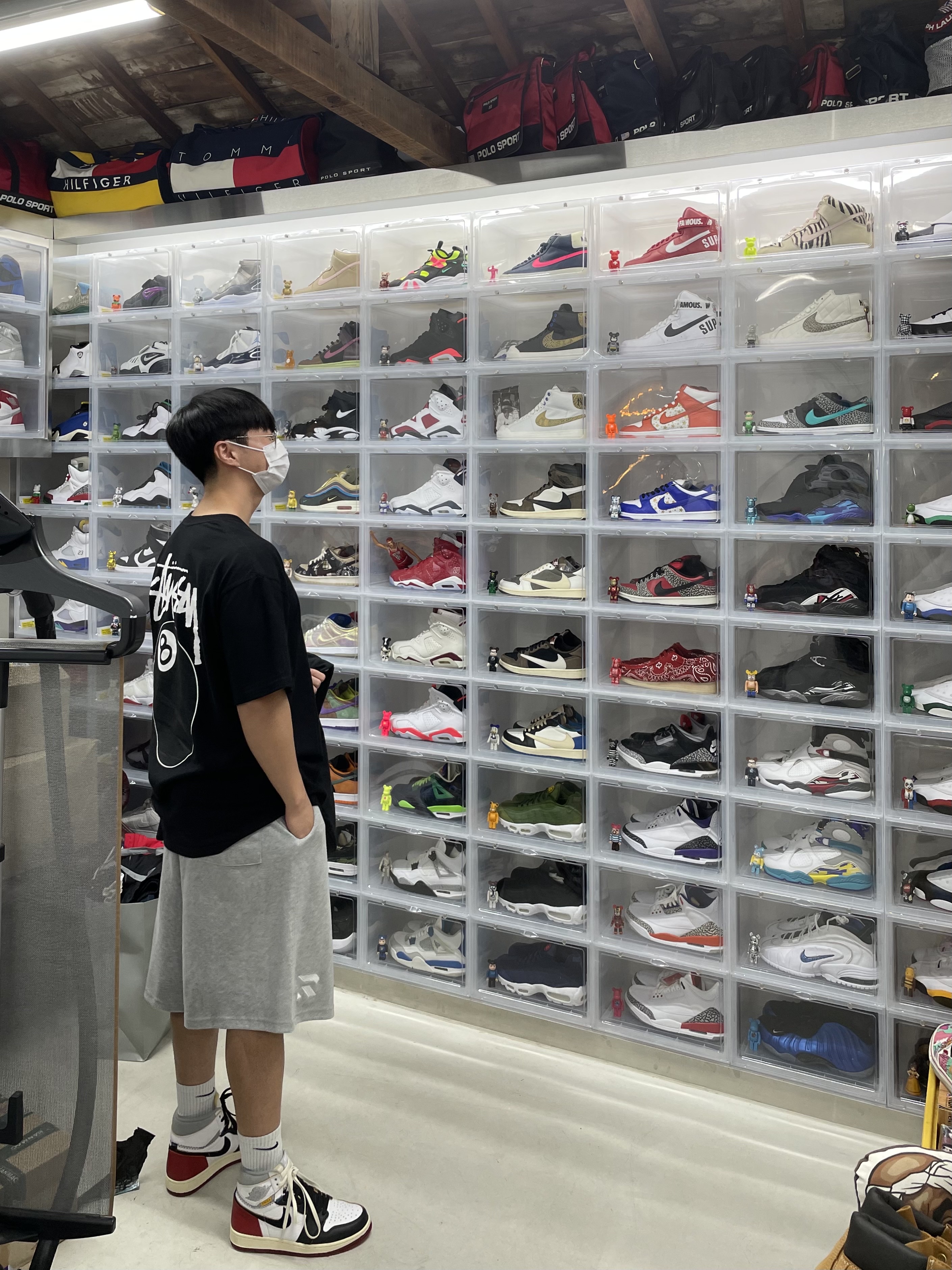 Stussy 8 Ball T-Shirt Black - 22SS, Jordan 1 x Union Retro High Black Toe 착용 스타일
