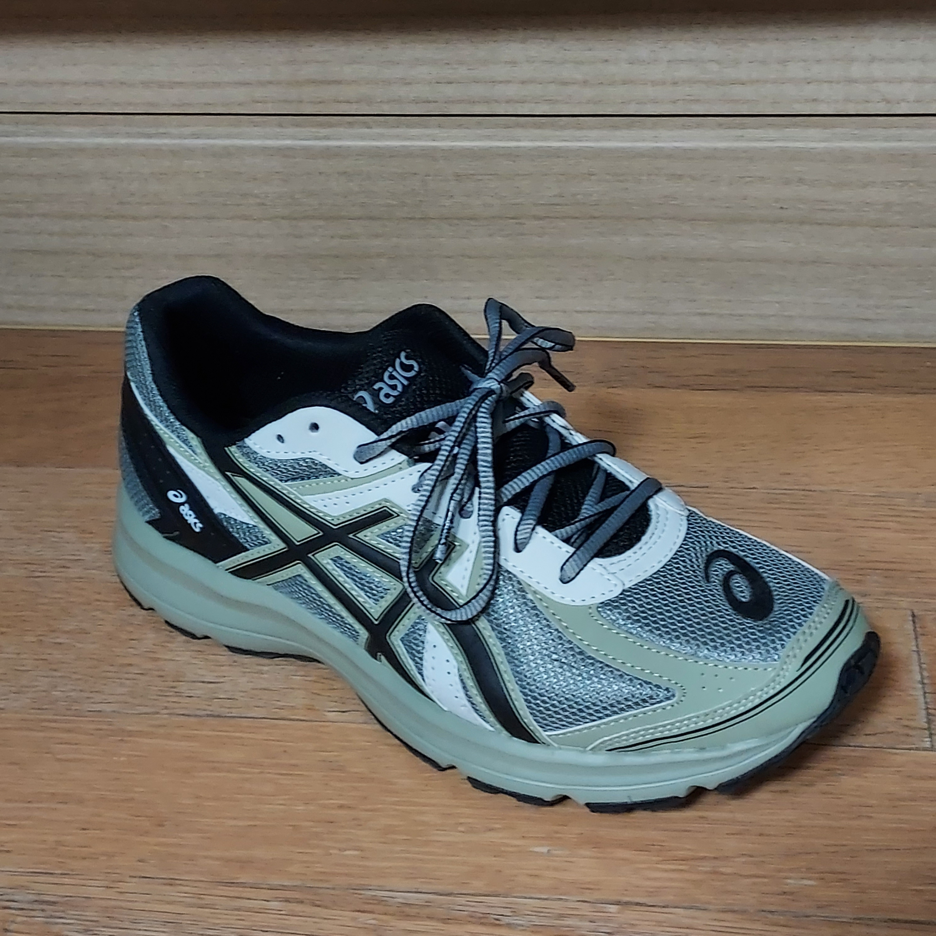 Asics Jog 100 S Sheet Rock - 2E Wide 착용 스타일