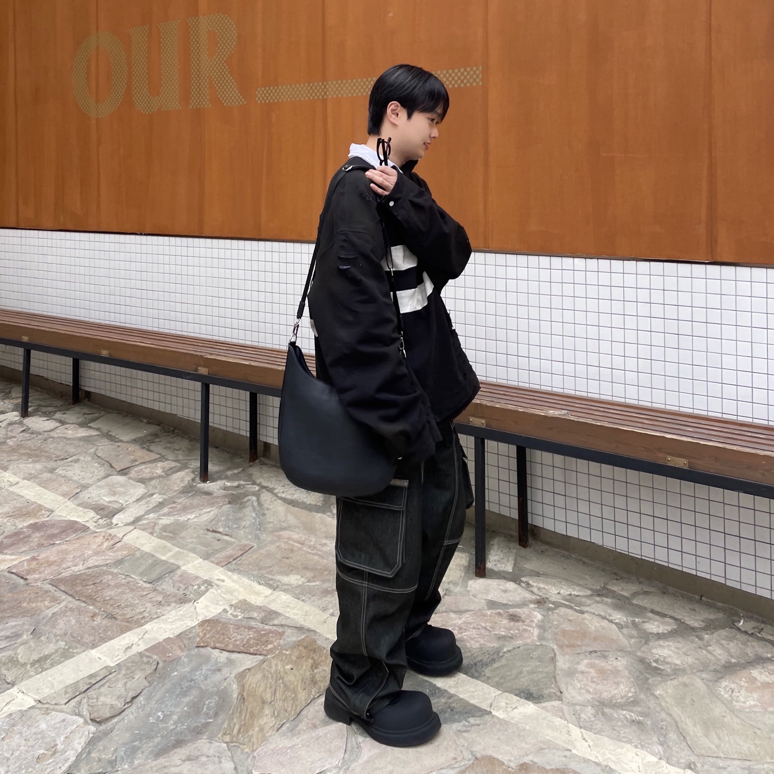 Project G/R Bullied Polo Shirts Black, Balenciaga Steroid Derby Black 착용 스타일 - 2