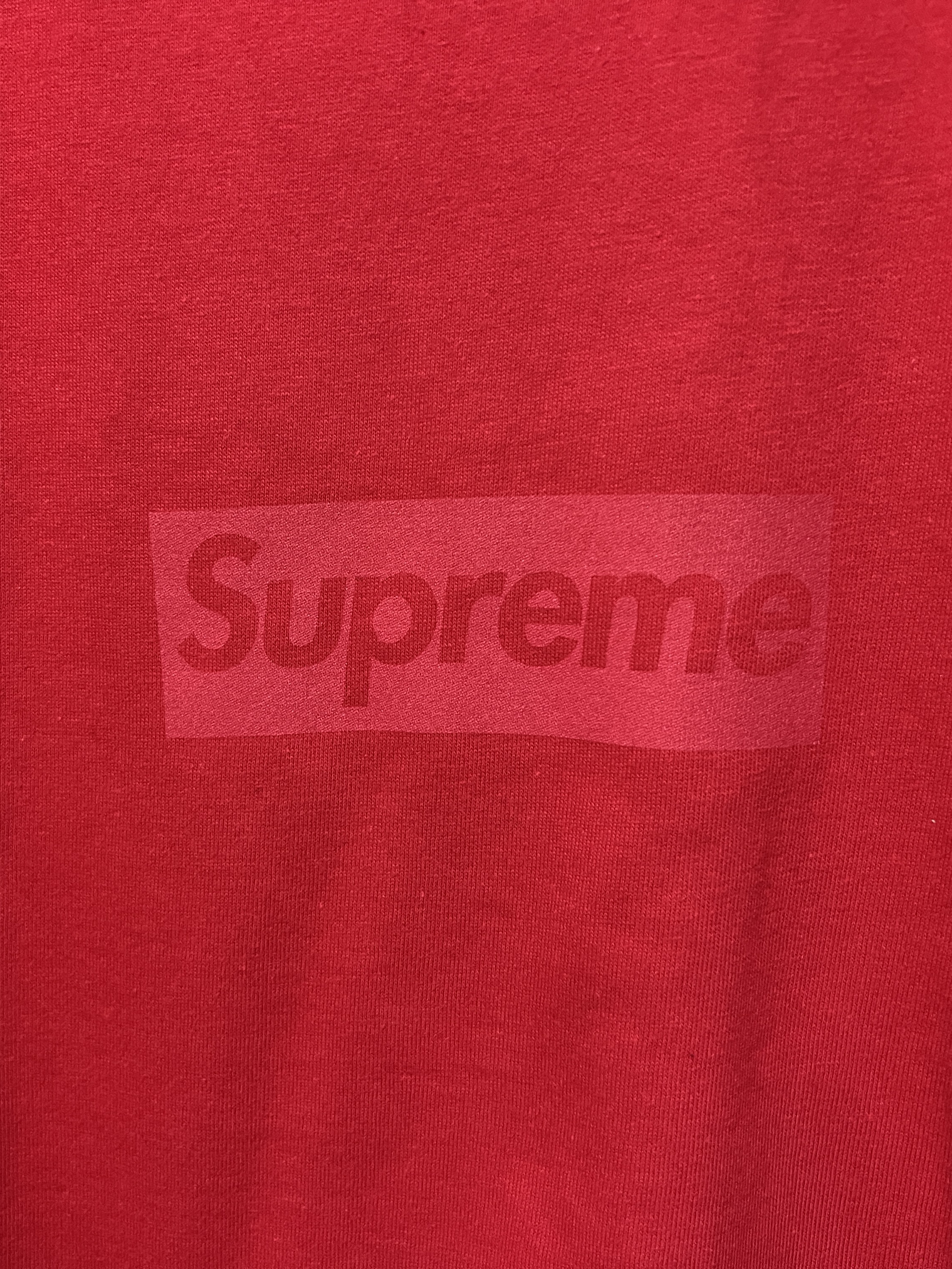 Supreme Tonal Box Logo T-Shirt Red - 23SS 착용 스타일 - 2
