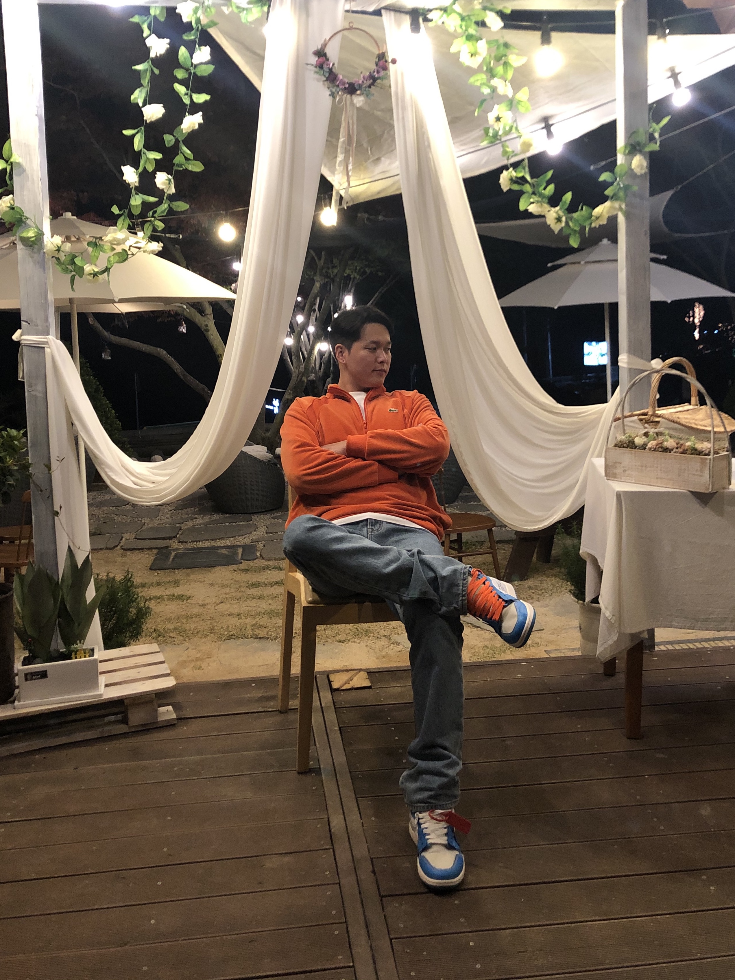 Jordan 1 x Off-White Retro High University Blue 착용 스타일