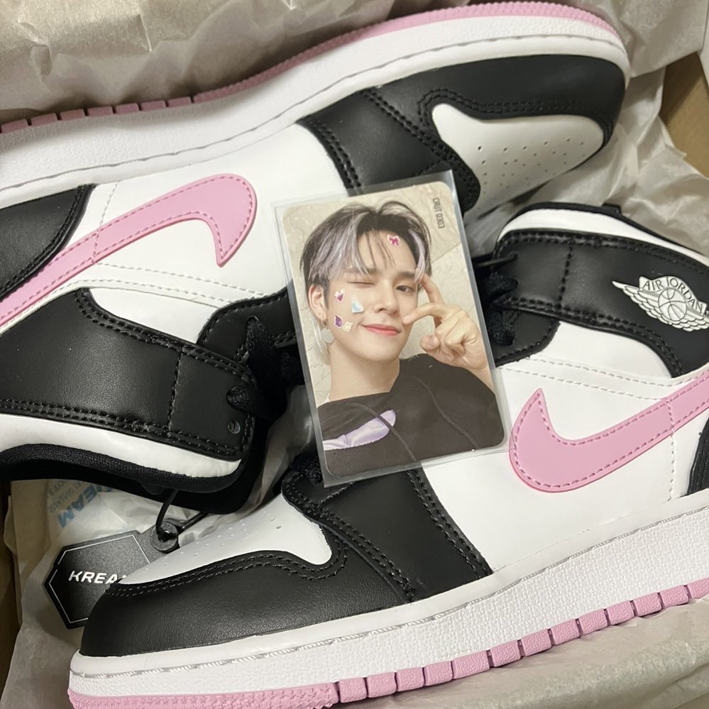 (GS) Jordan 1 Mid Light Arctic Pink 착용 스타일