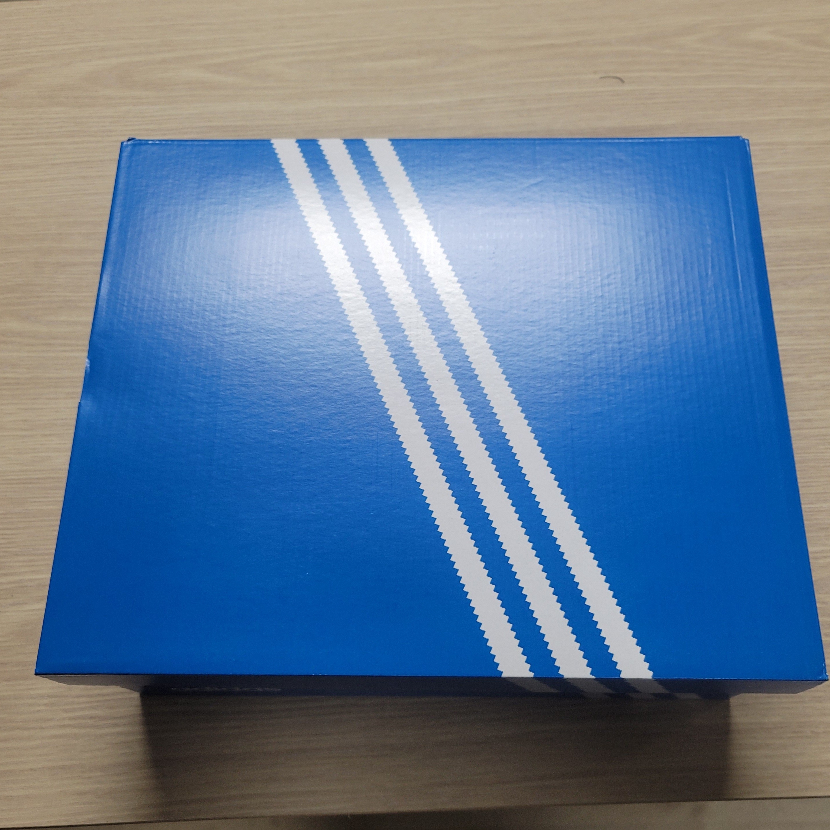 Adidas Adifom Superstar Core White 착용 스타일 - 1