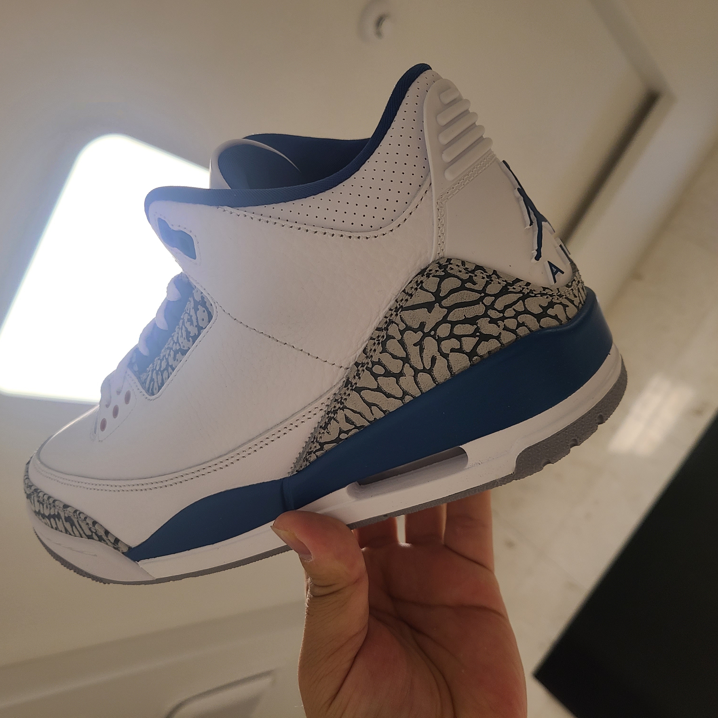 Jordan 3 Retro True Blue and Copper 착용 스타일
