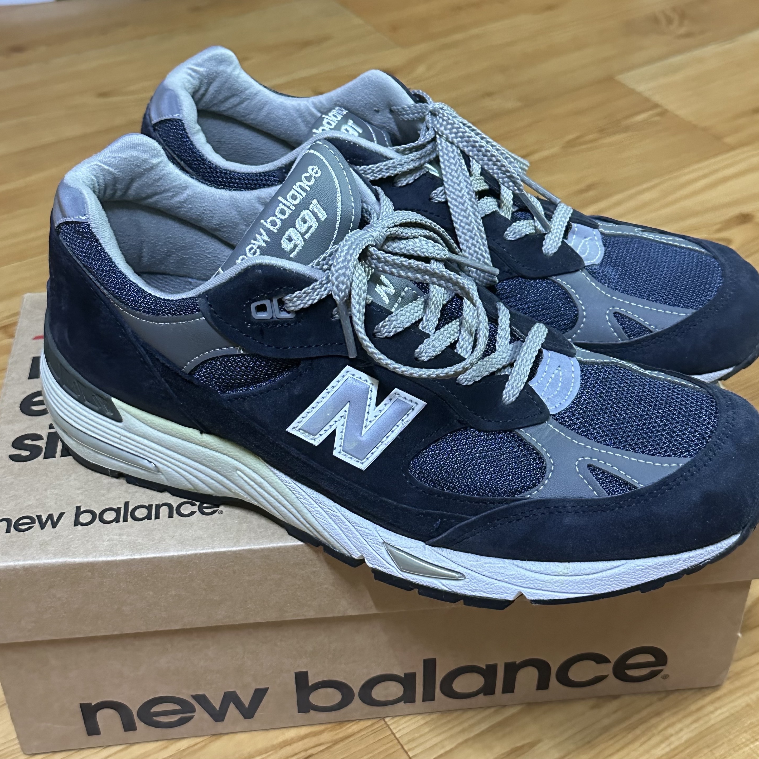 New Balance 991 Made in UK Navy 착용 스타일