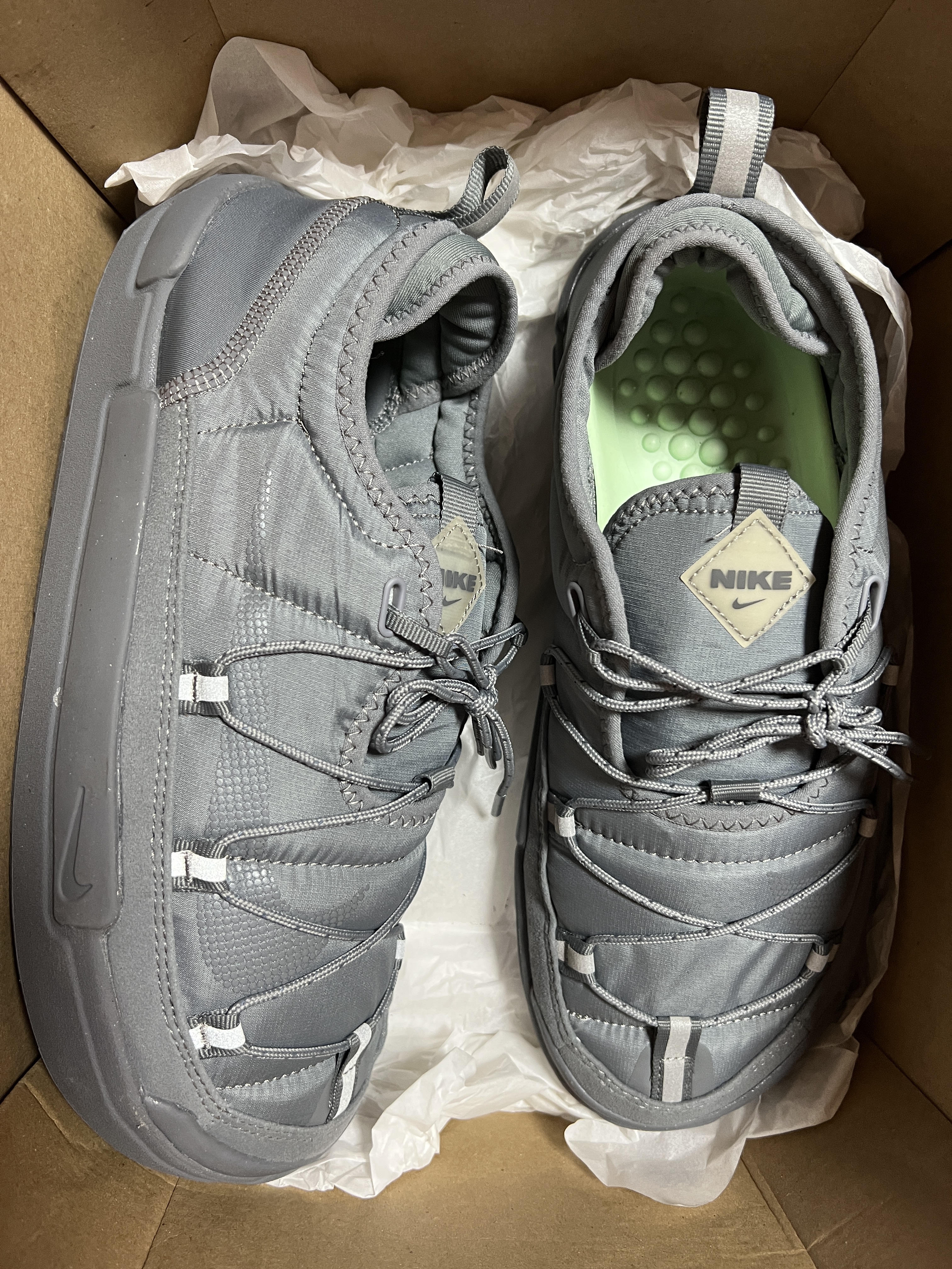 Nike Offline Pack Cool Grey 착용 스타일