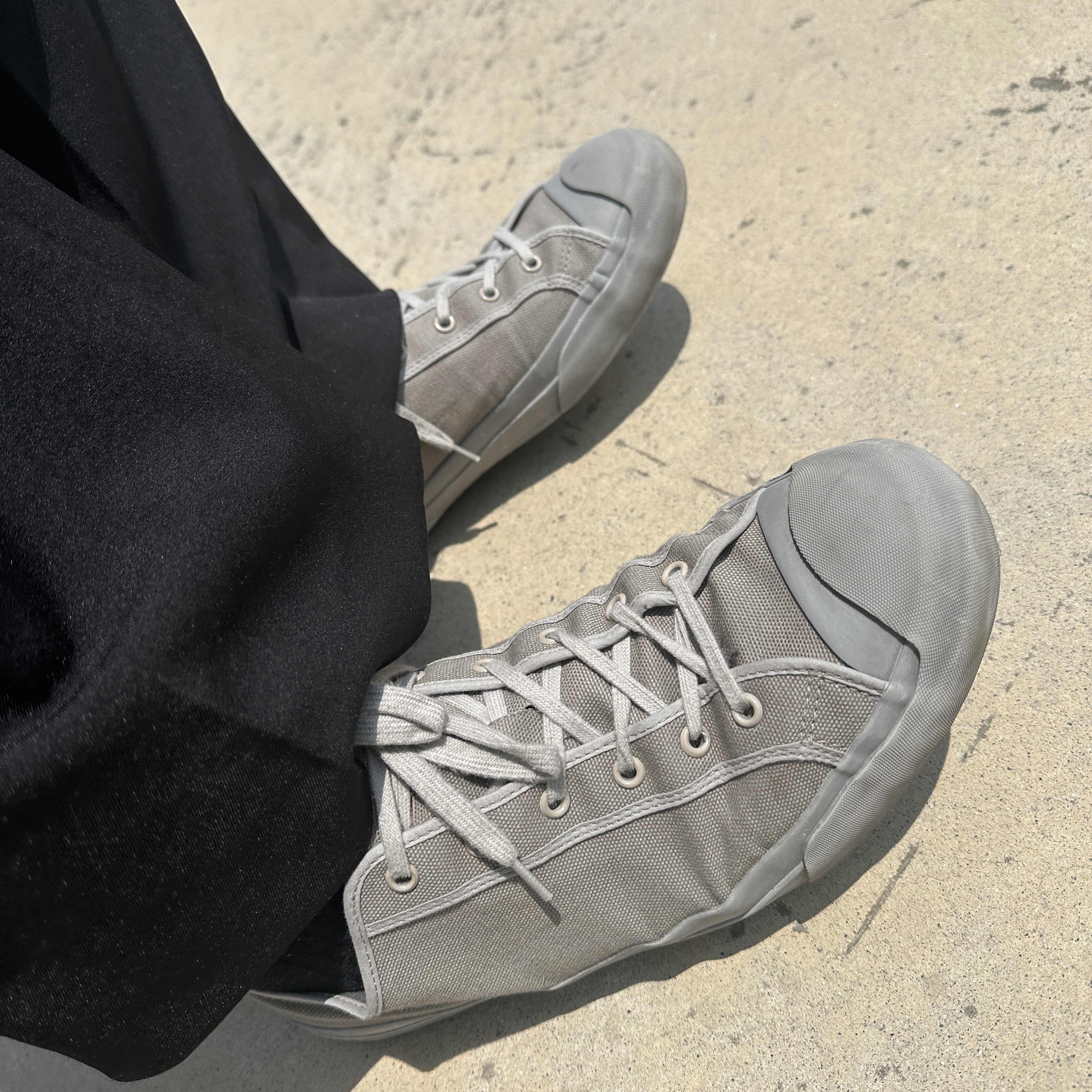 Moonstar x Studio Nicholson Merino Sneakers Lead 착용 스타일