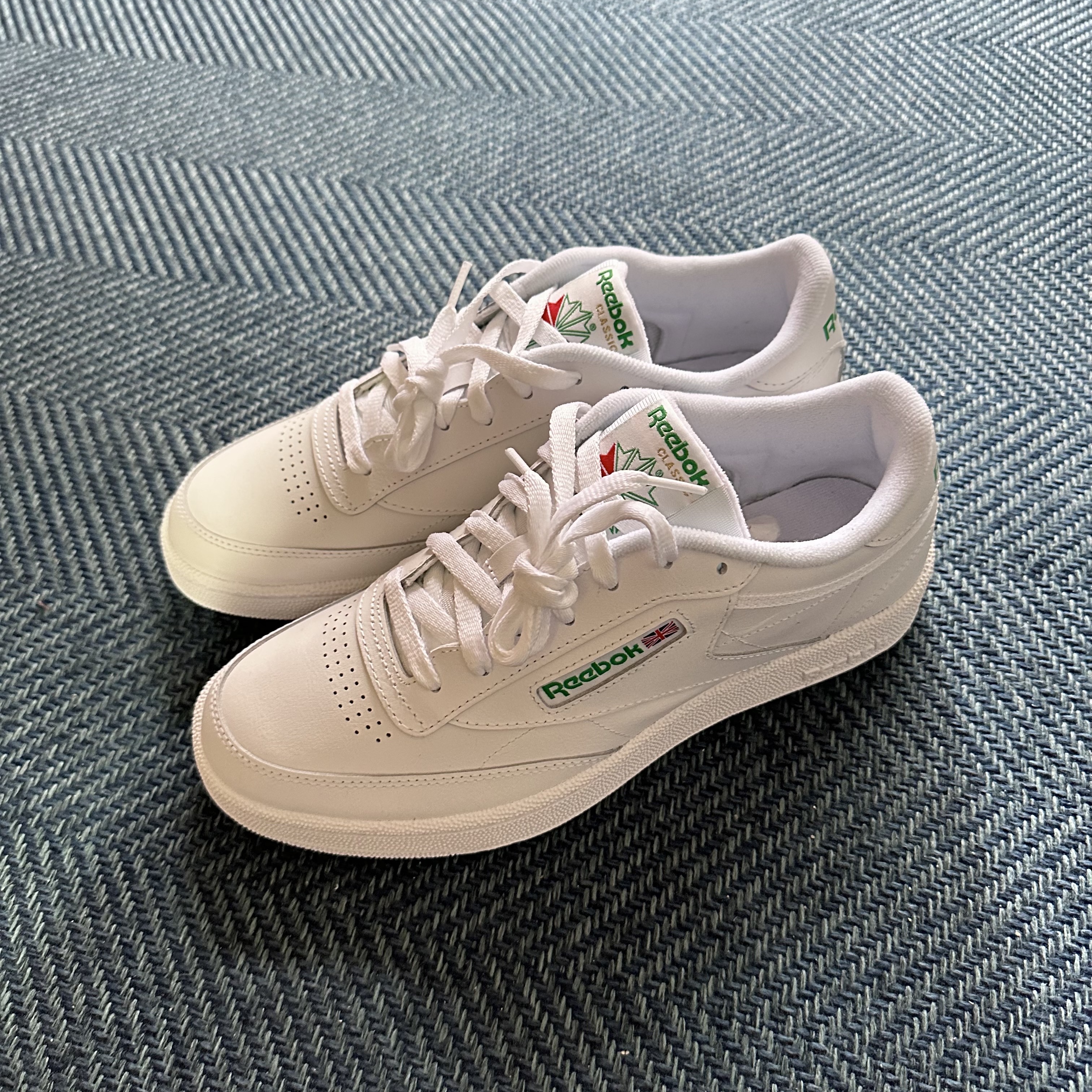 Reebok Club C 85 White 착용 스타일