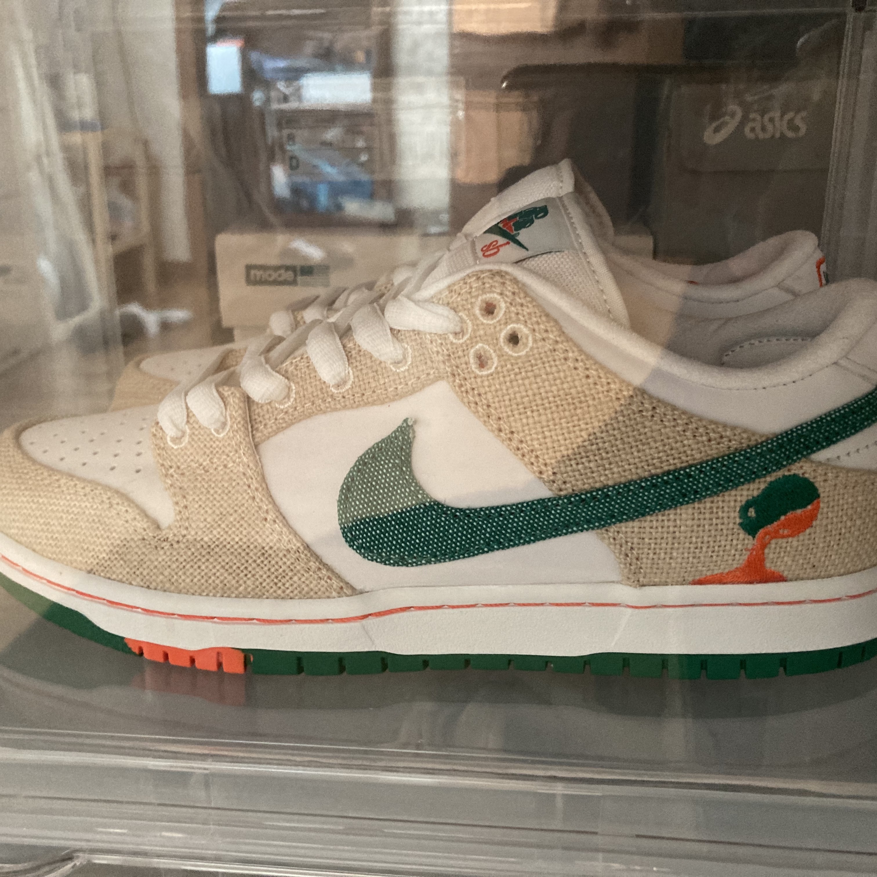 Nike x Jarritos SB Dunk Low Phantom and Malachite 착용 스타일 - 2