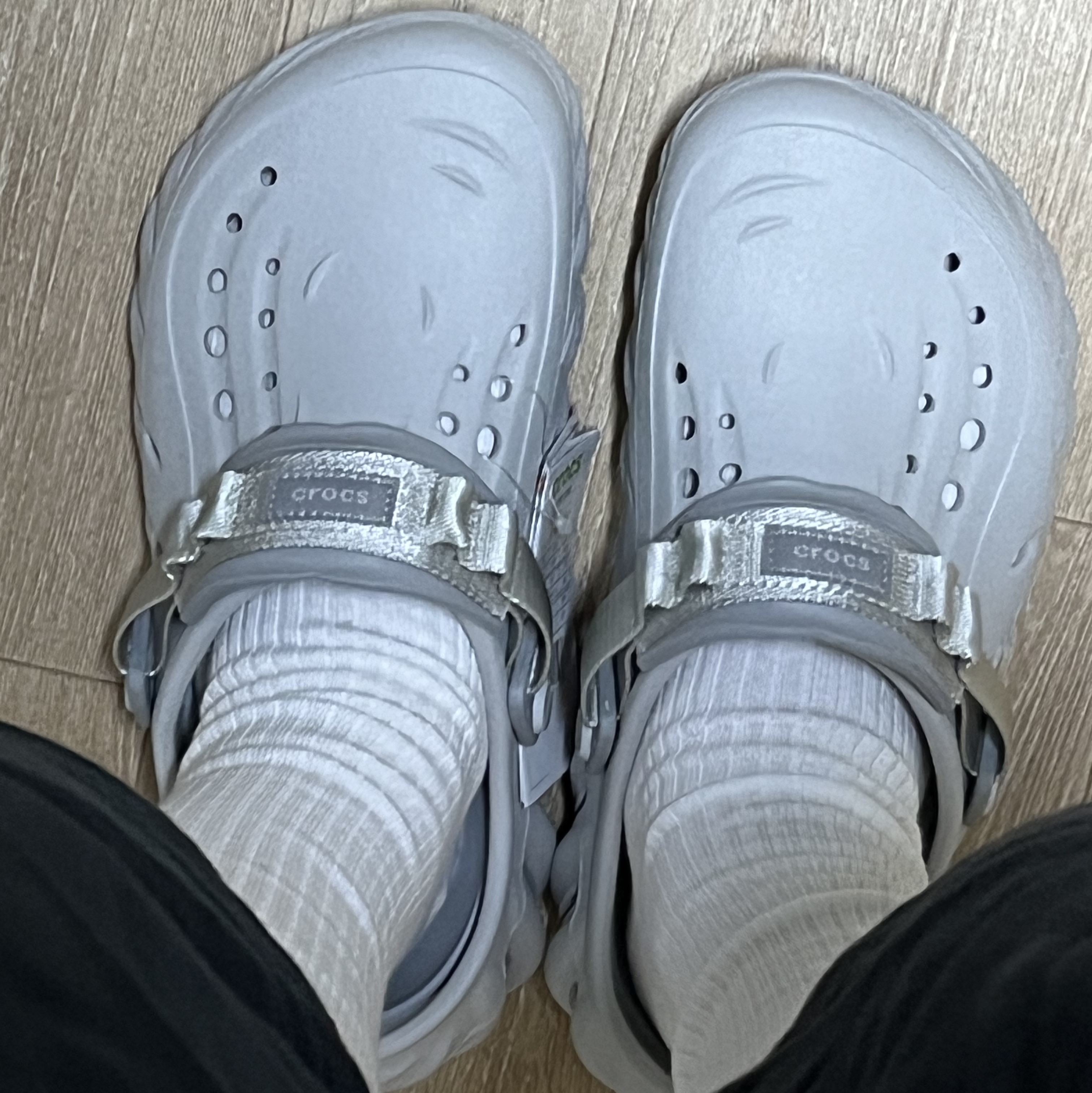 Crocs Echo Clog Atmosphere 착용 스타일