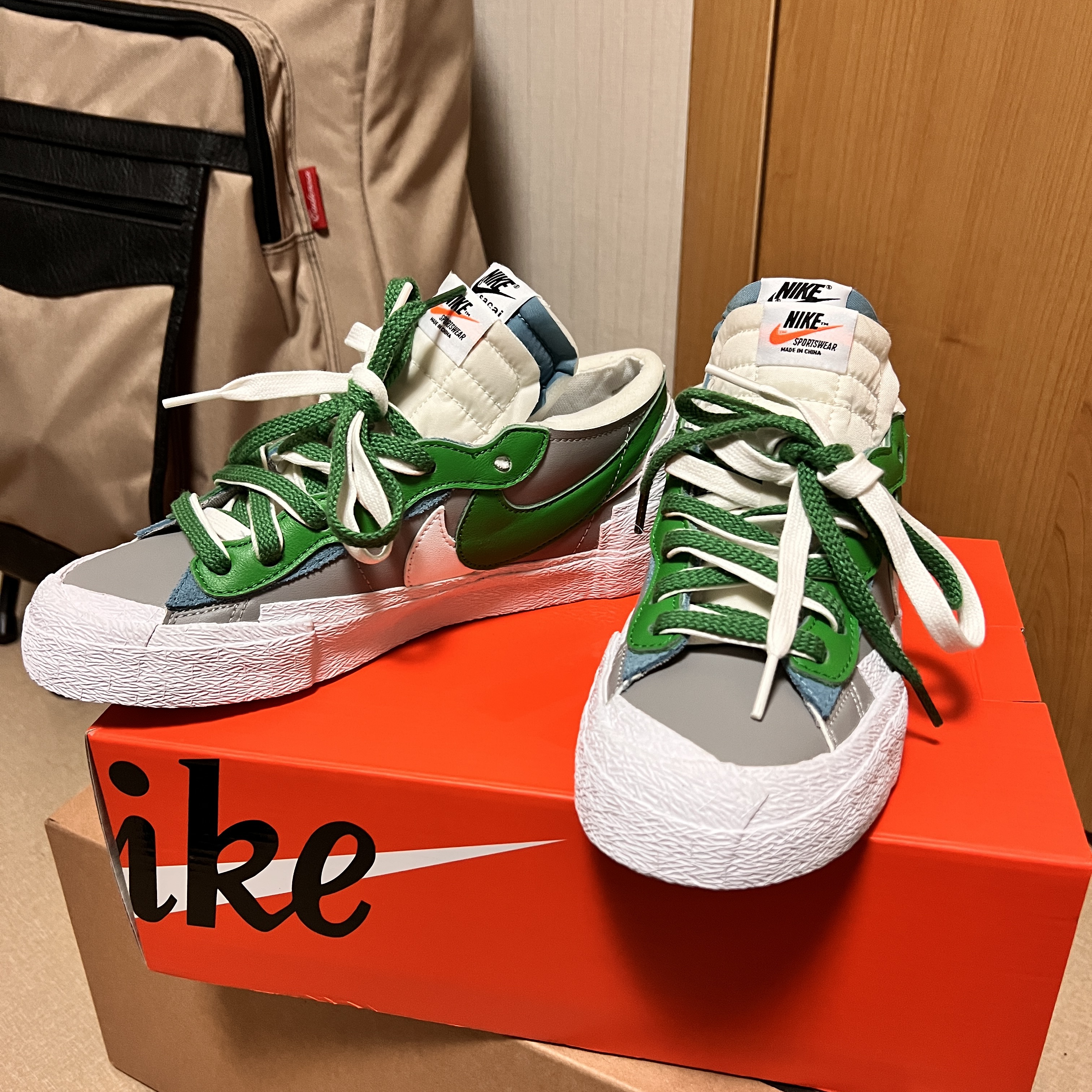 Nike x Sacai Blazer Low Classic Green 착용 스타일