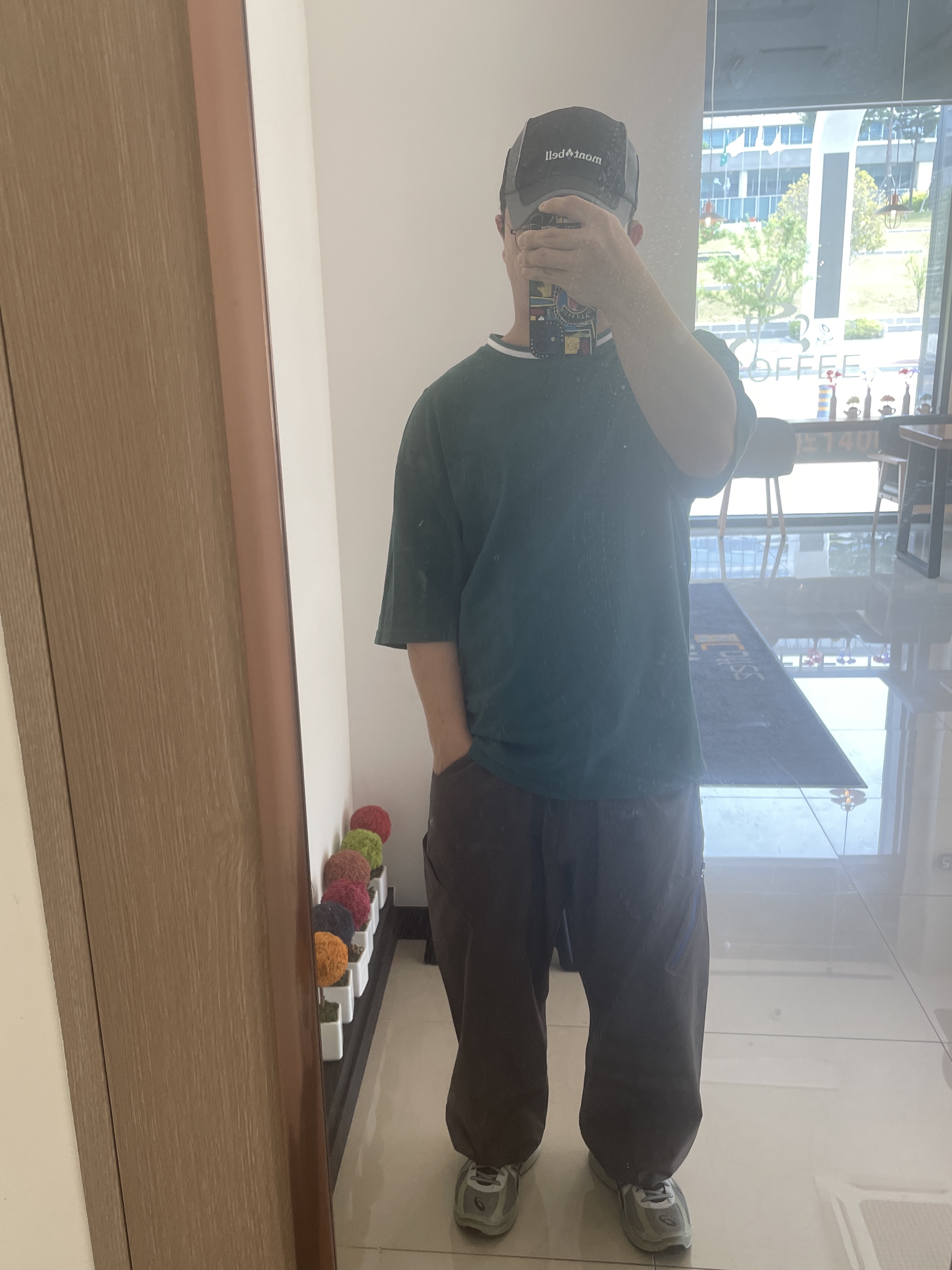 Sansan Gear Welding Pants Brown - 23SS, Asics Jog 100 S Sheet Rock - 2E Wide 착용 스타일