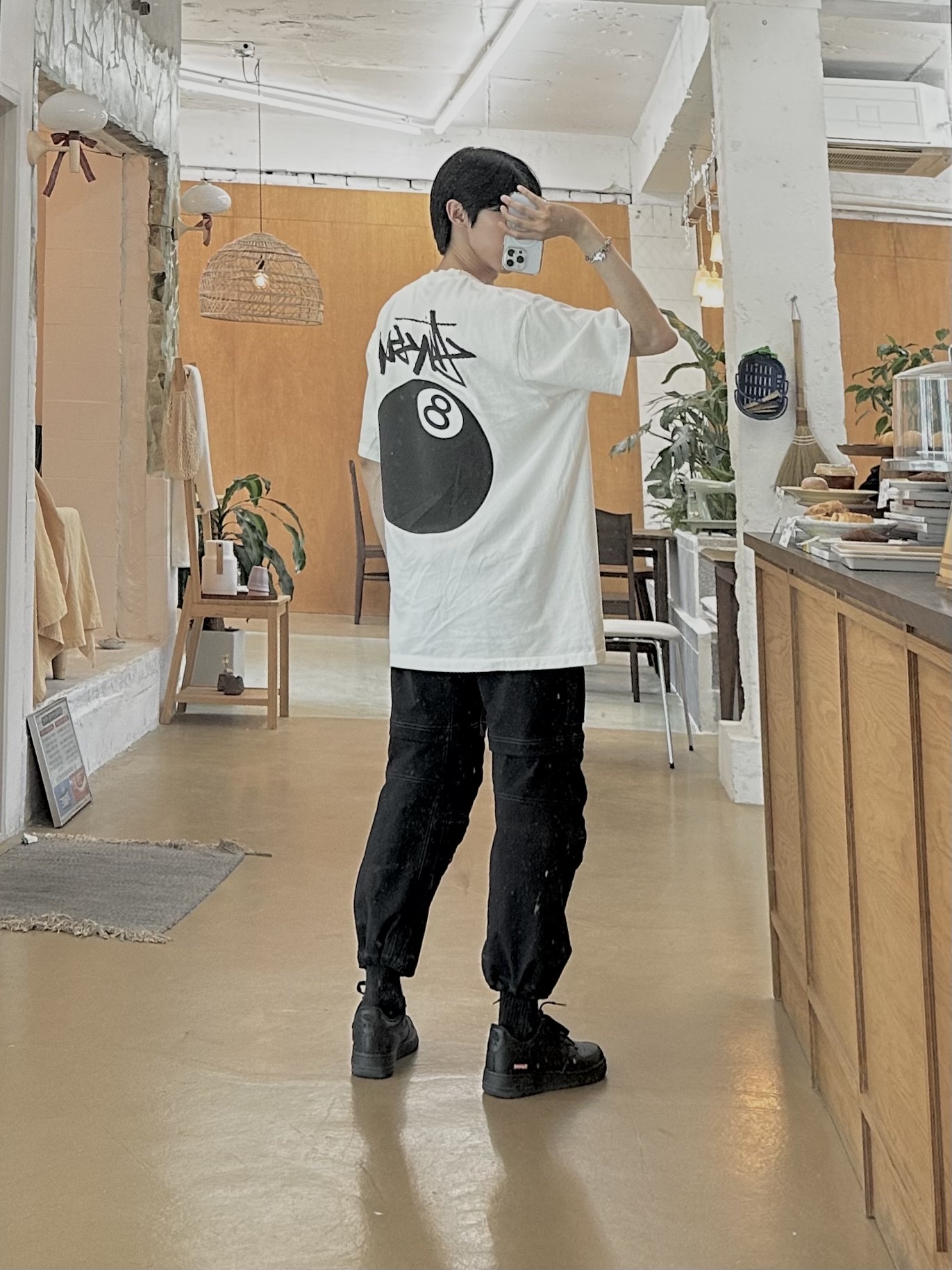 Stussy 8 Ball Pigment Dyed T-Shirt Natural - 22SS 착용 스타일 - 1