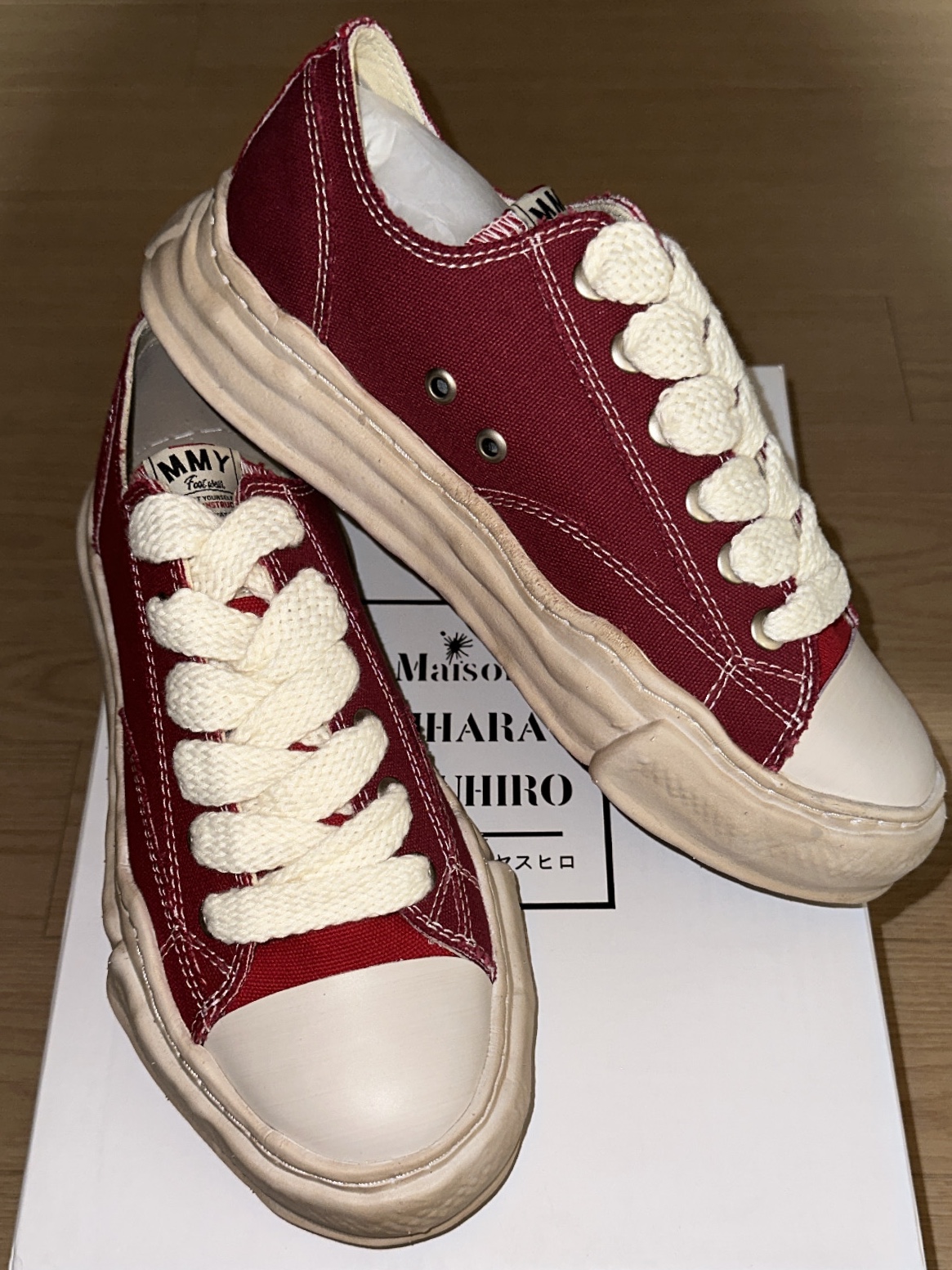 Maison Mihara Yasuhiro Peterson OG Sole OD Canvas Low-top Sneakers Red 착용 스타일