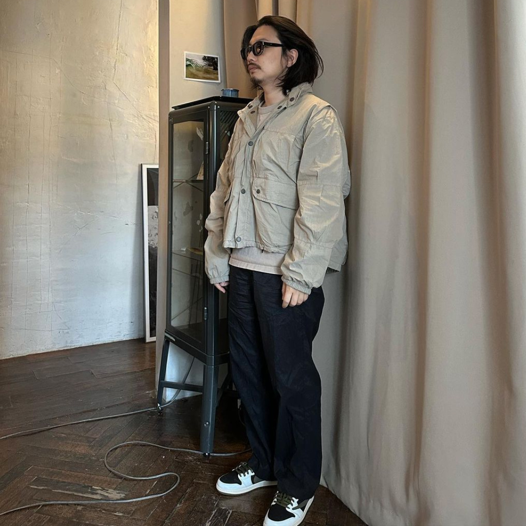 (W) Jordan 1 x Travis Scott Retro Low OG SP Medium Olive 착용 스타일 - 2