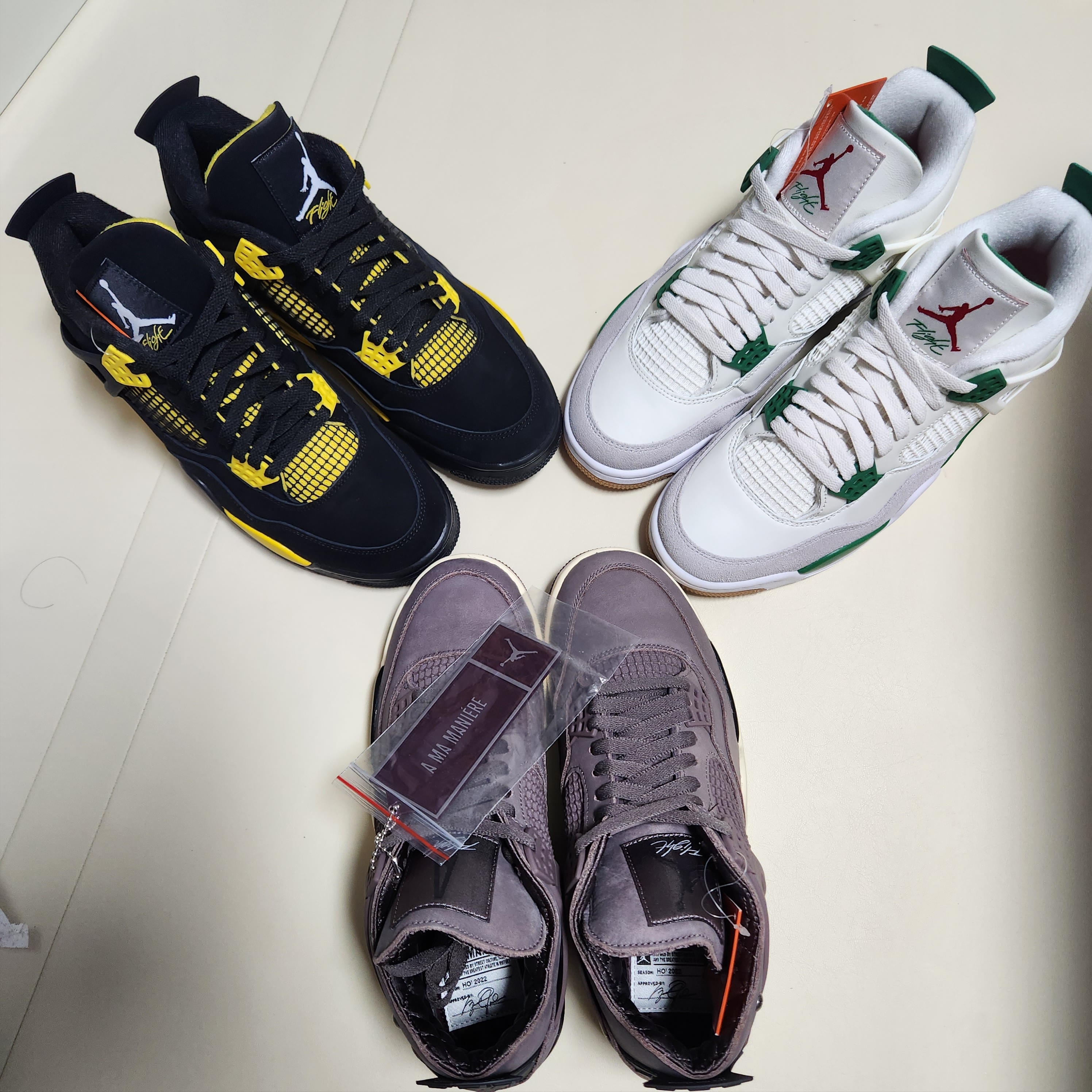 Jordan 4 Retro Thunder 2023, Jordan 4 x Nike SB Retro SP Pine Green 착용 스타일 - 2