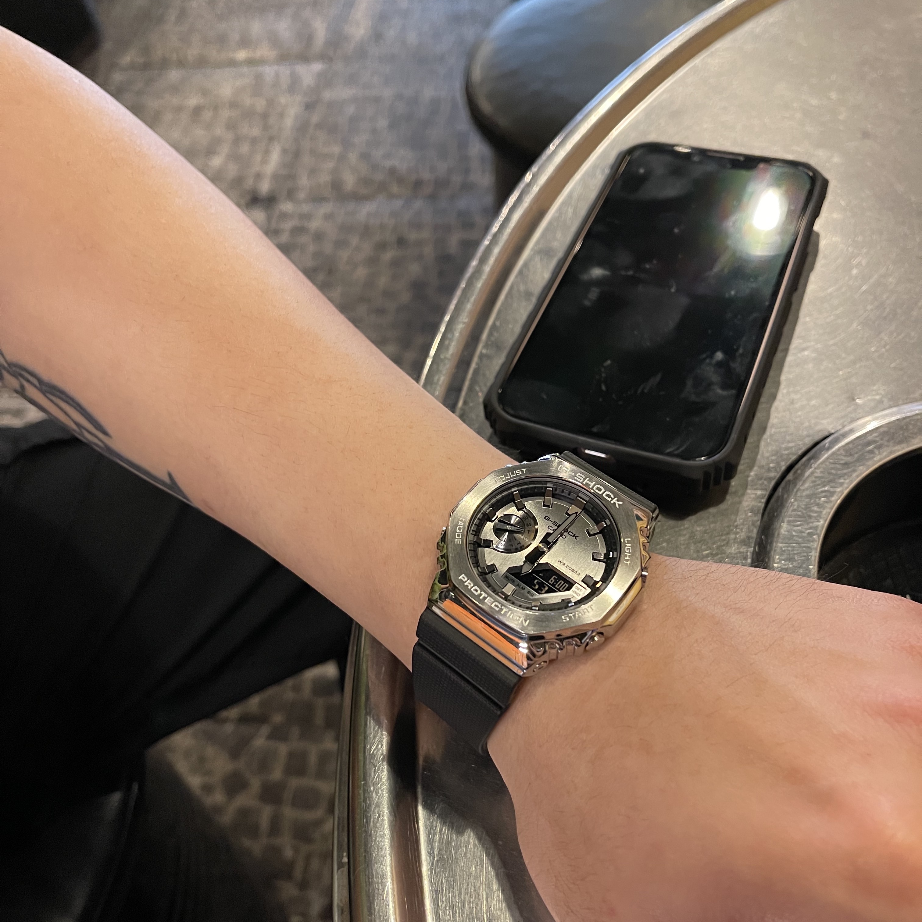 Casio G-Shock GM-2100-1A 착용 스타일 - 1