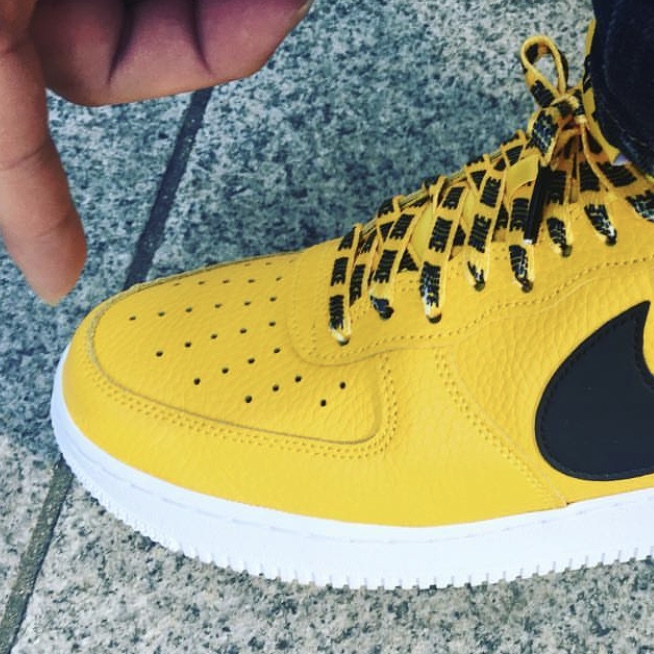 Nike Air Force 1 Low NBA Amarillo 착용 스타일