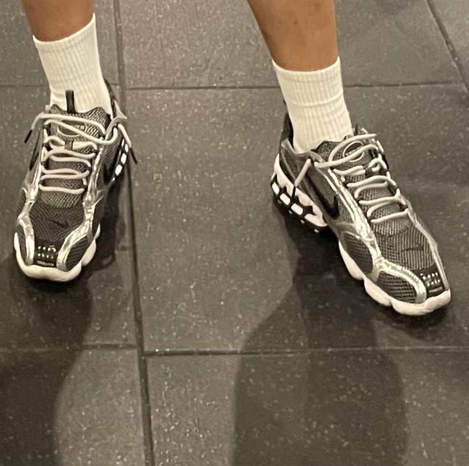 Nike x Stussy Air Zoom Spiridon Cage 2 Pure Platinum 착용 스타일