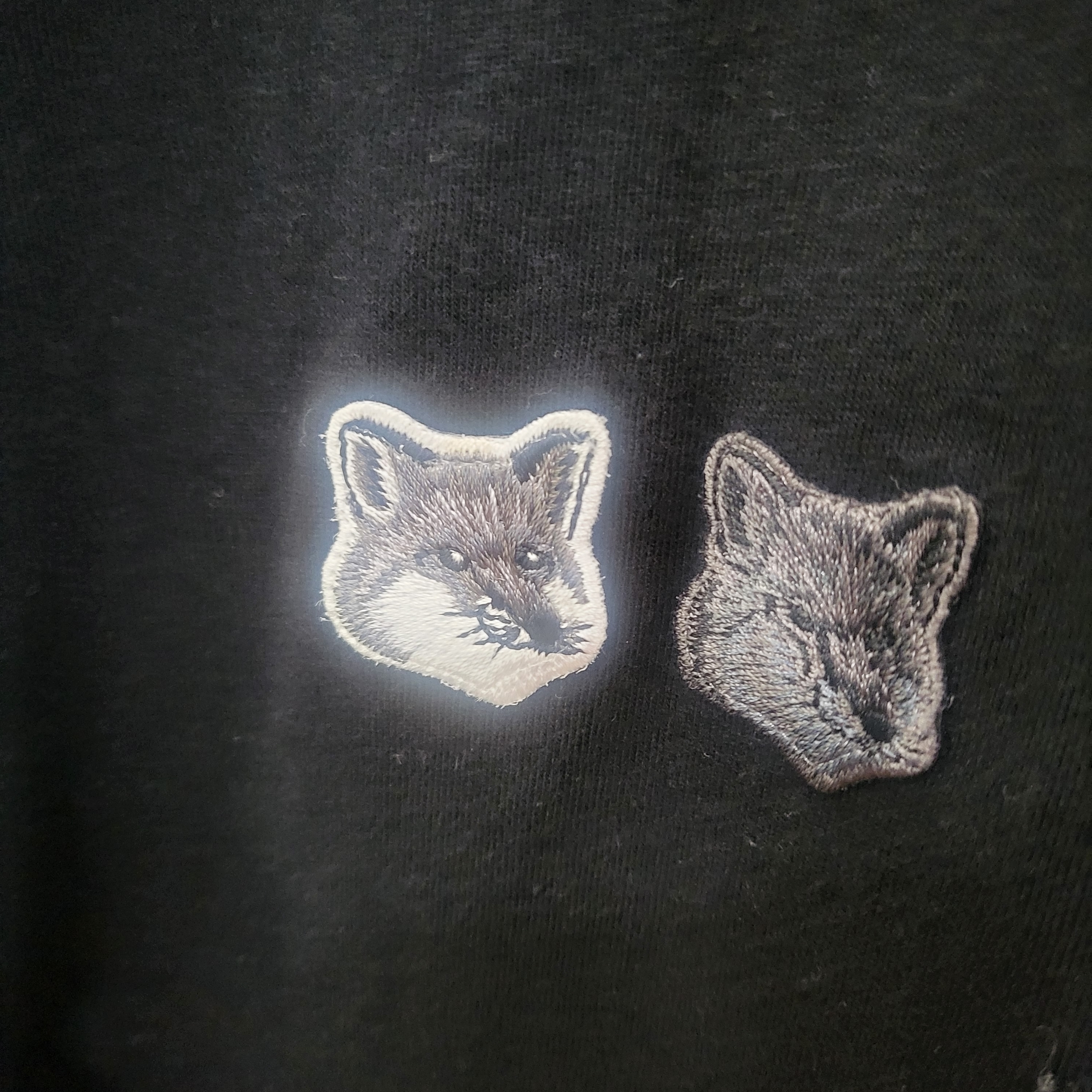 Maison Kitsune Double Monochrome Fox Head Patch Classic T-Shirt Black 착용 스타일 - 2