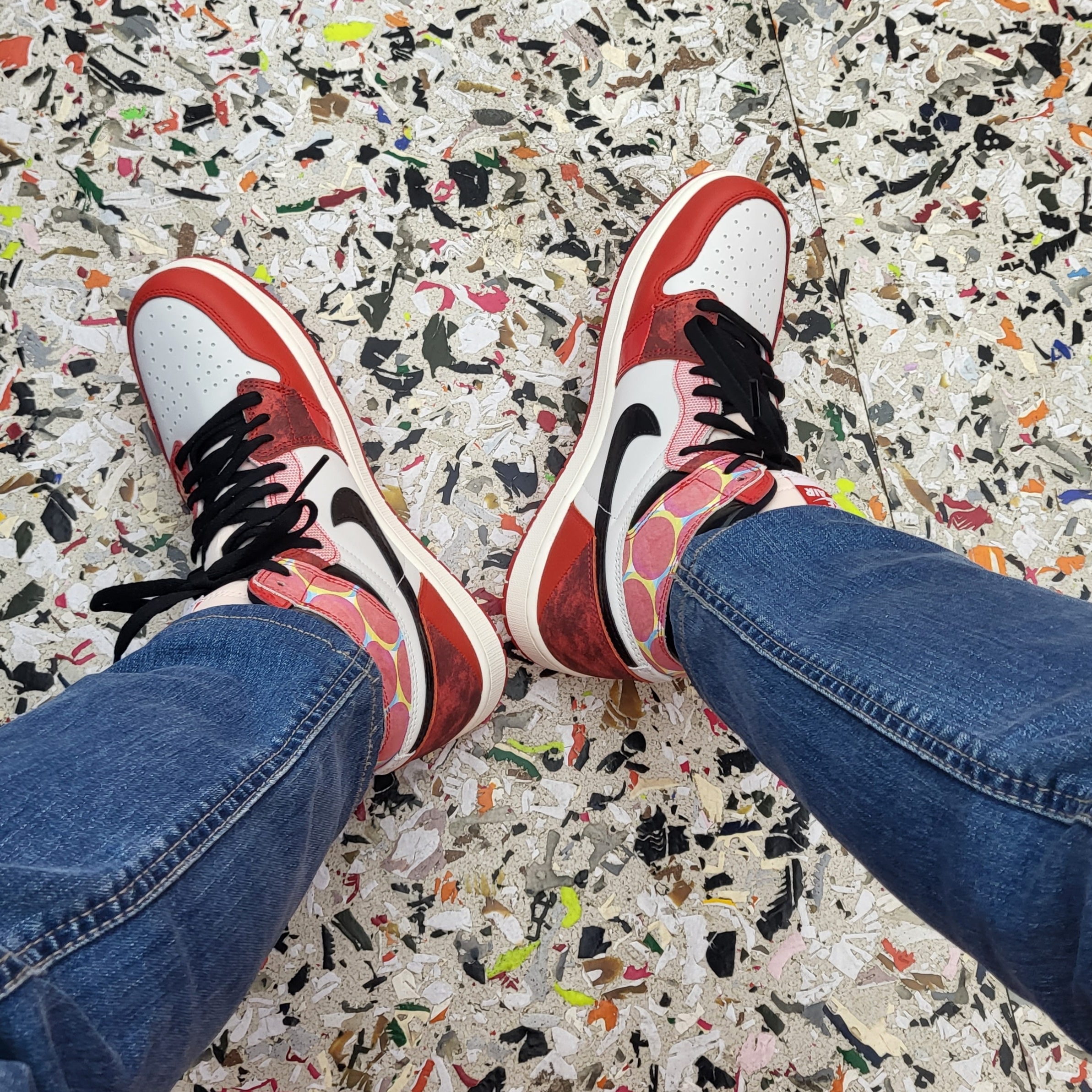 Jordan 1 Retro High Spider-Man Next Chapter 착용 스타일