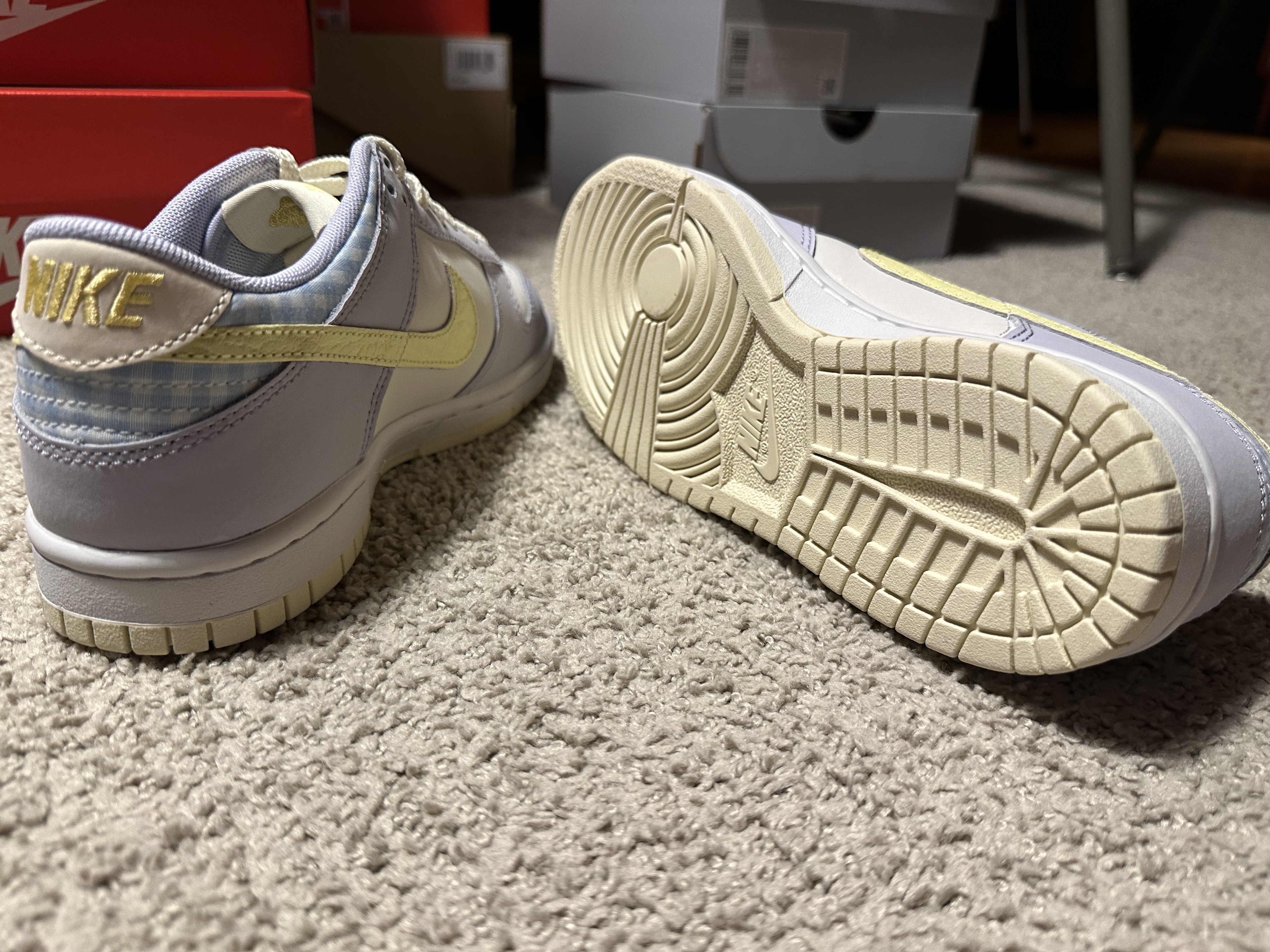 (GS) Nike Dunk Low SE Easter 착용 스타일 - 4