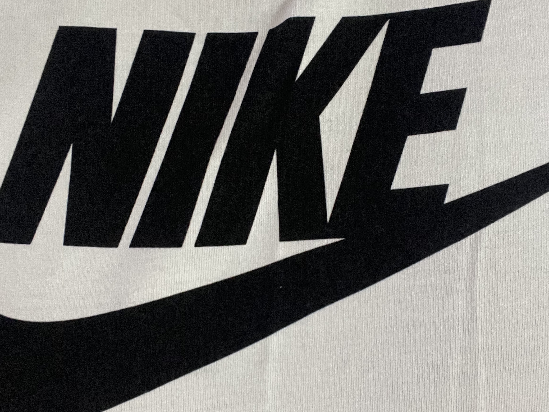 Nike x Stussy T-Shirt White (DV1774-100) 착용 스타일