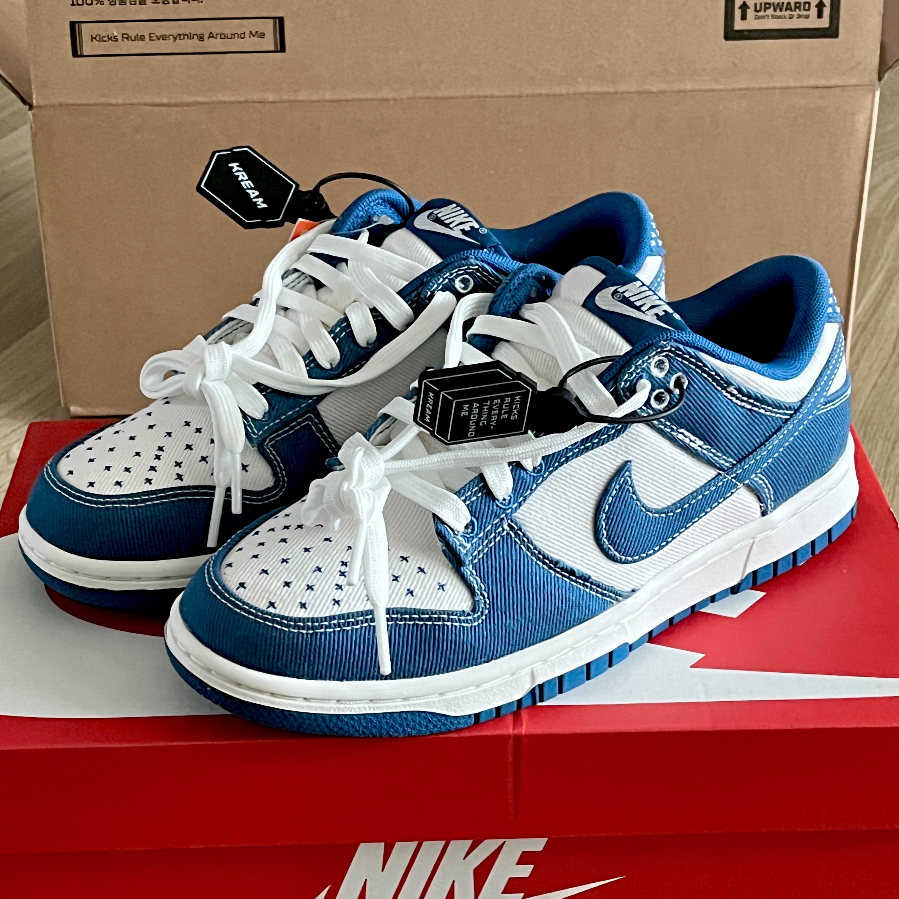 Nike Dunk Low Retro SE Industrial Blue 착용 스타일