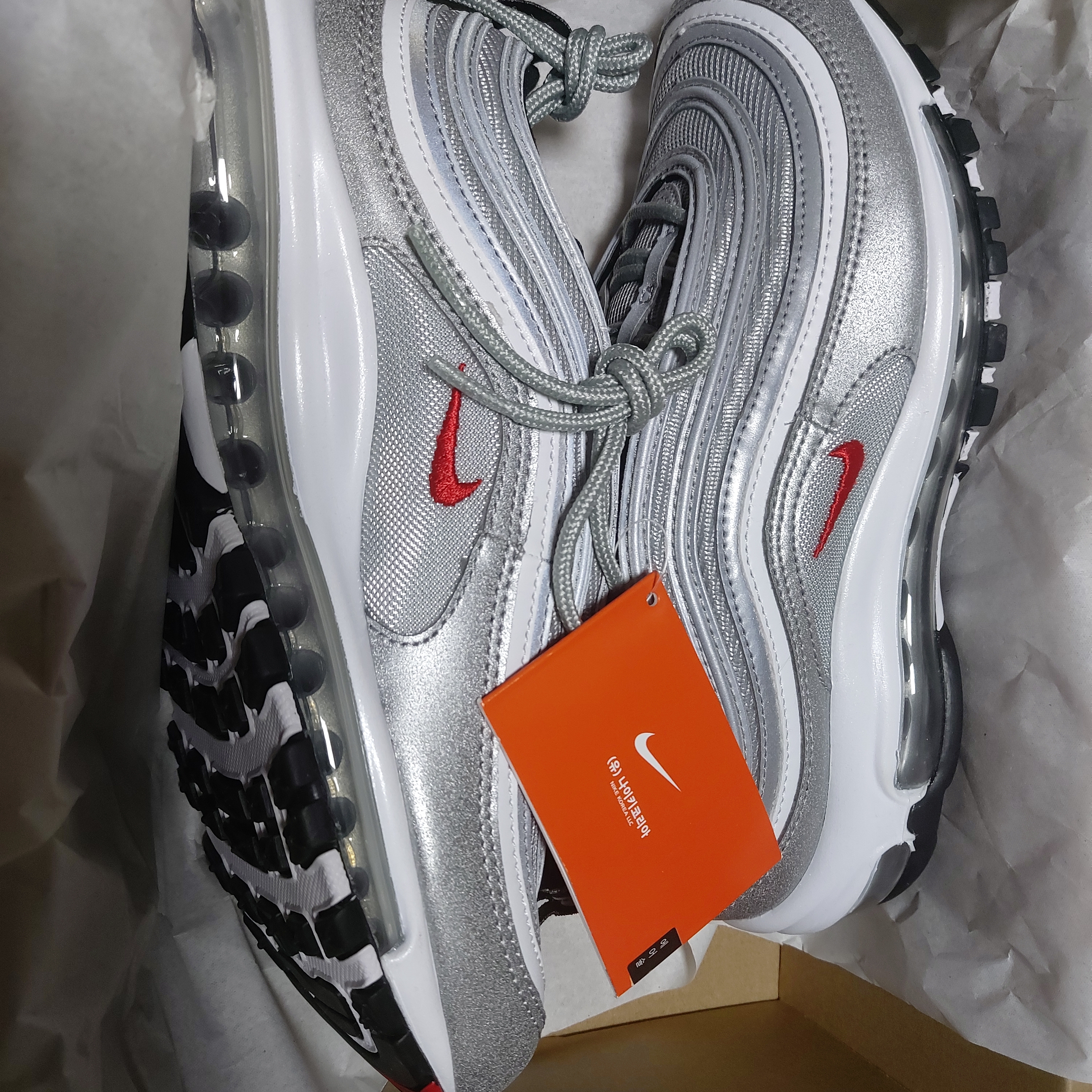 Nike Air Max 97 OG Silver Bullet 2022 착용 스타일 - 1