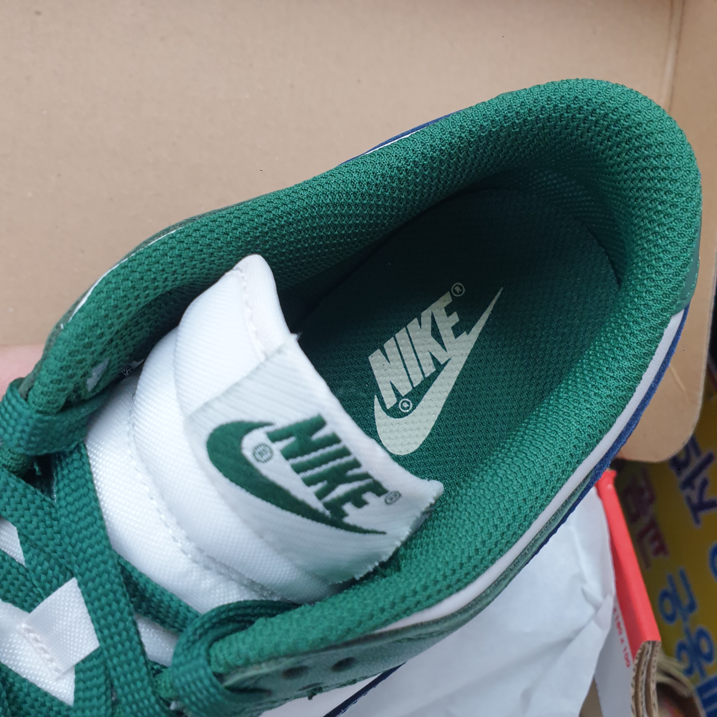 (W) Nike Dunk Low Gorge Green 착용 스타일 - 2