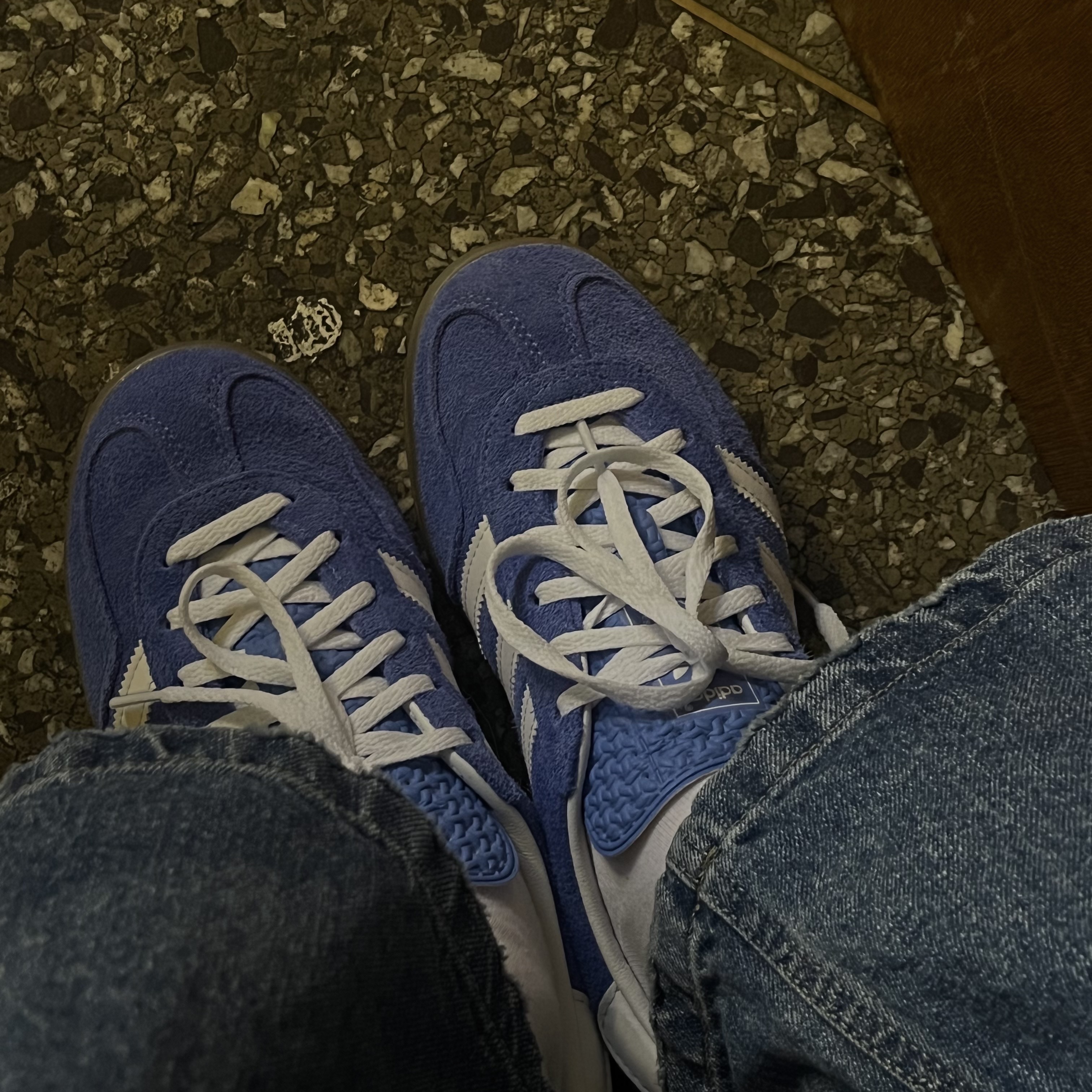 (W) Adidas Gazelle Indoor Blue Fusion Cloud White 착용 스타일 - 1
