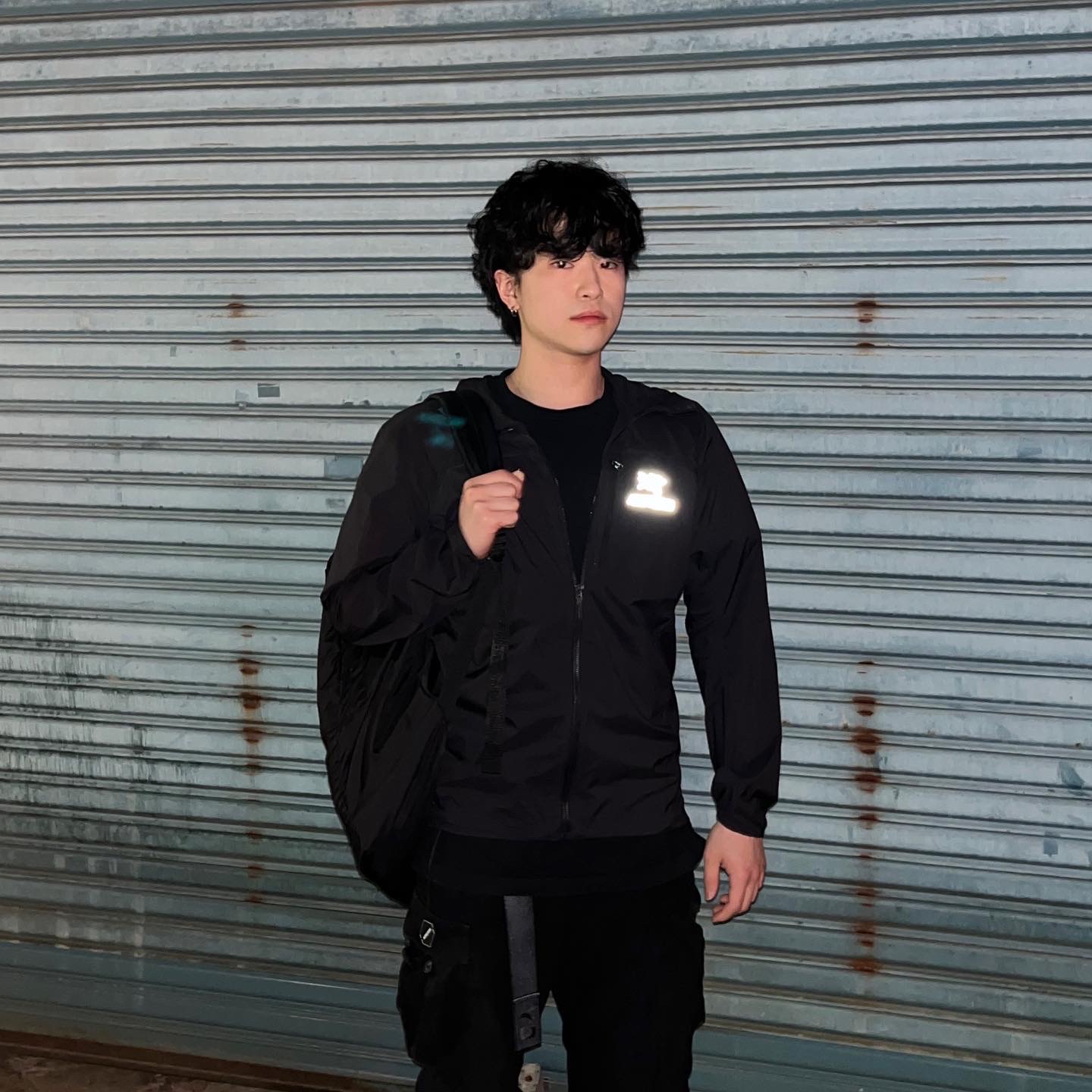 Arc'teryx Squamish Hoody Black, Nike x Matthew M Williams Zoom 004 Triple Black 착용 스타일 - 2