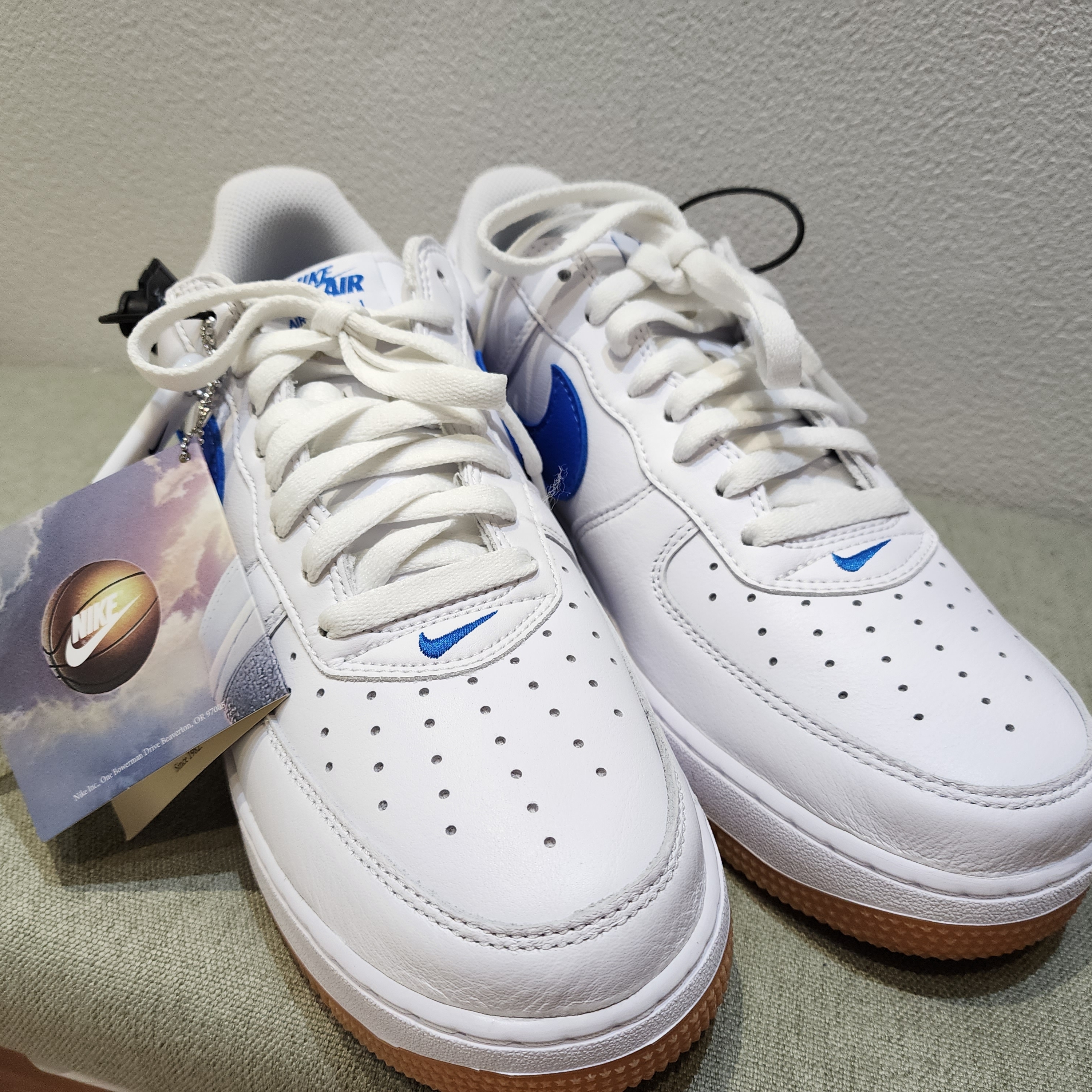 Nike Air Force 1 Low Retro Color of the Month Varsity Royal 착용 스타일