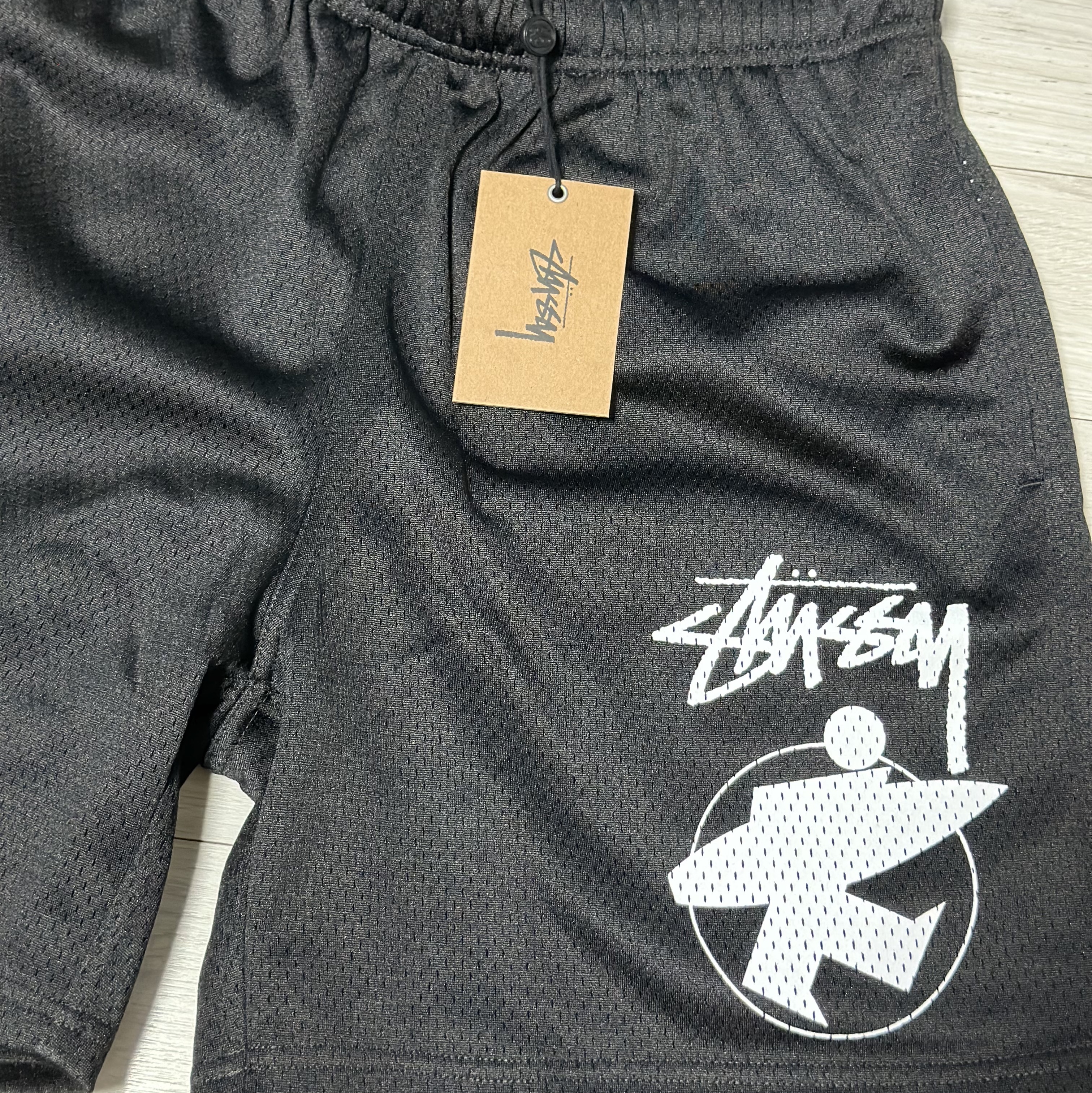 Stussy Surfman Mesh Shorts Black 착용 스타일