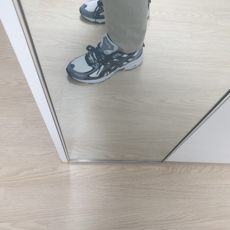 Asics Gel-Venture 6 SPS Glacier Grey 착용 스타일