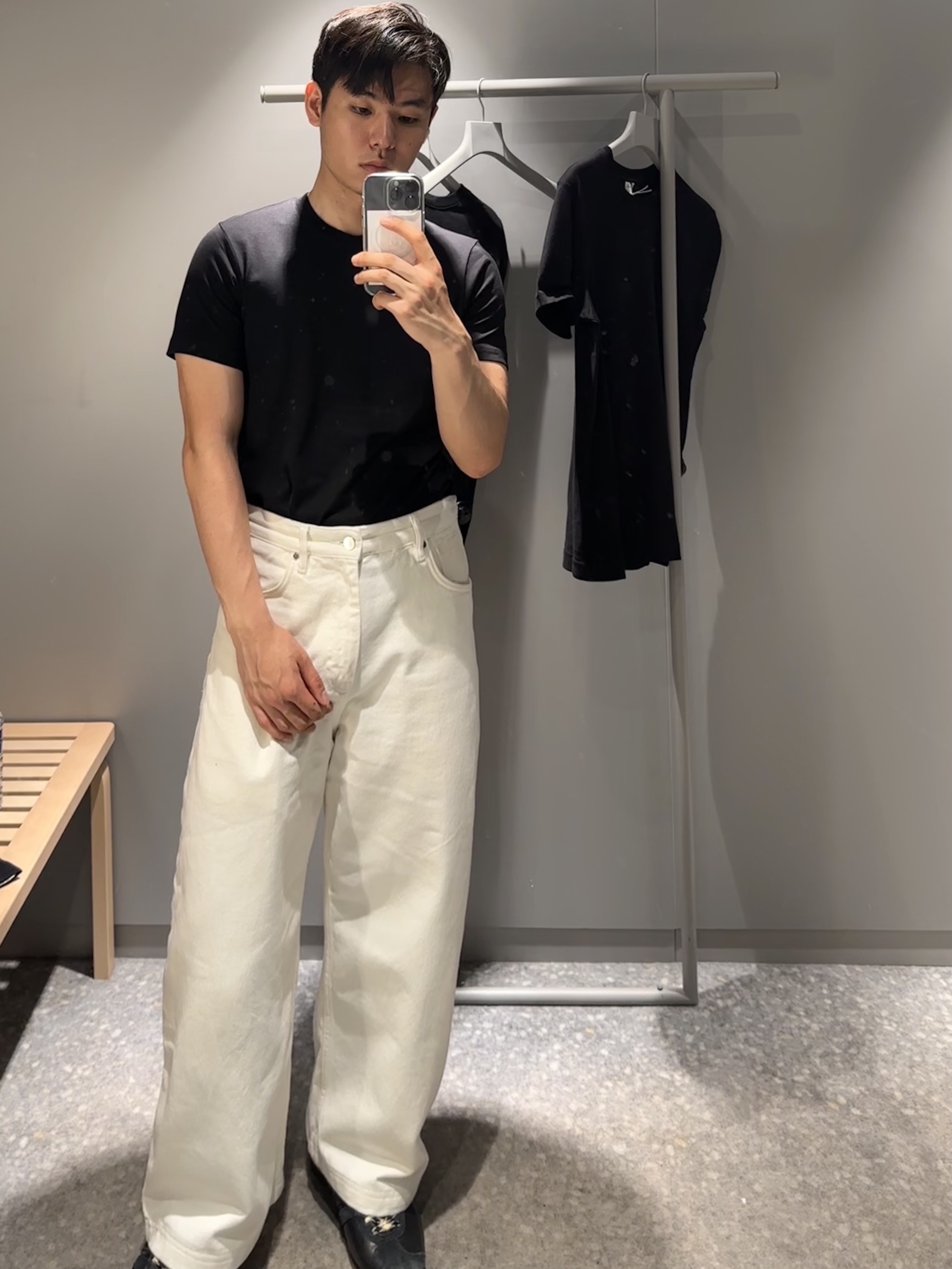 Adidas x Wales Bonner Country Core Black, Studio Nicholson Sorte Pants Cream 착용 스타일 - 2