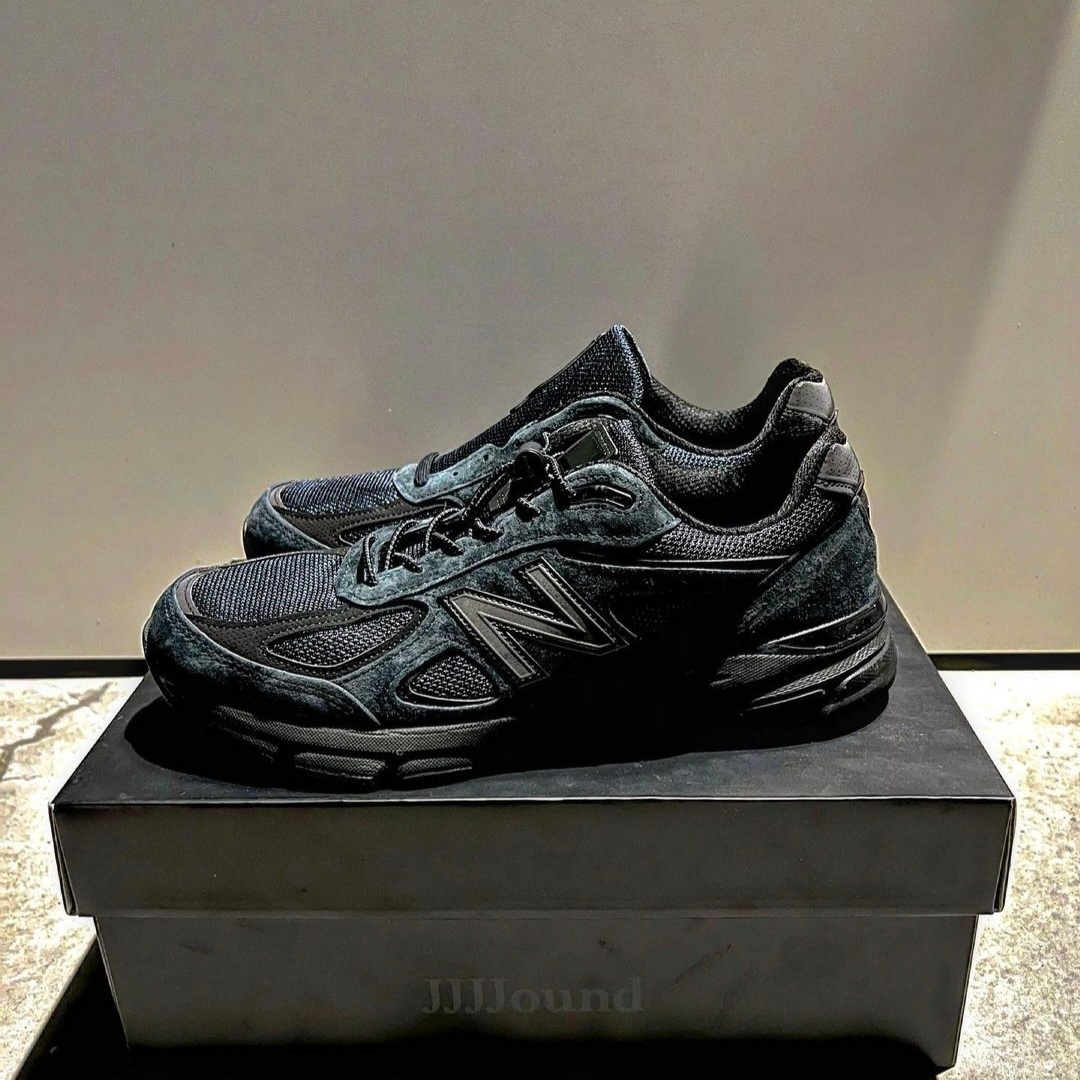 New Balance x JJJJound 990v4 Navy 착용 스타일
