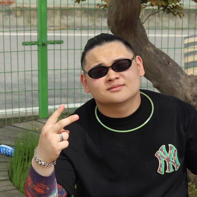 KREAM 프로필 이미지