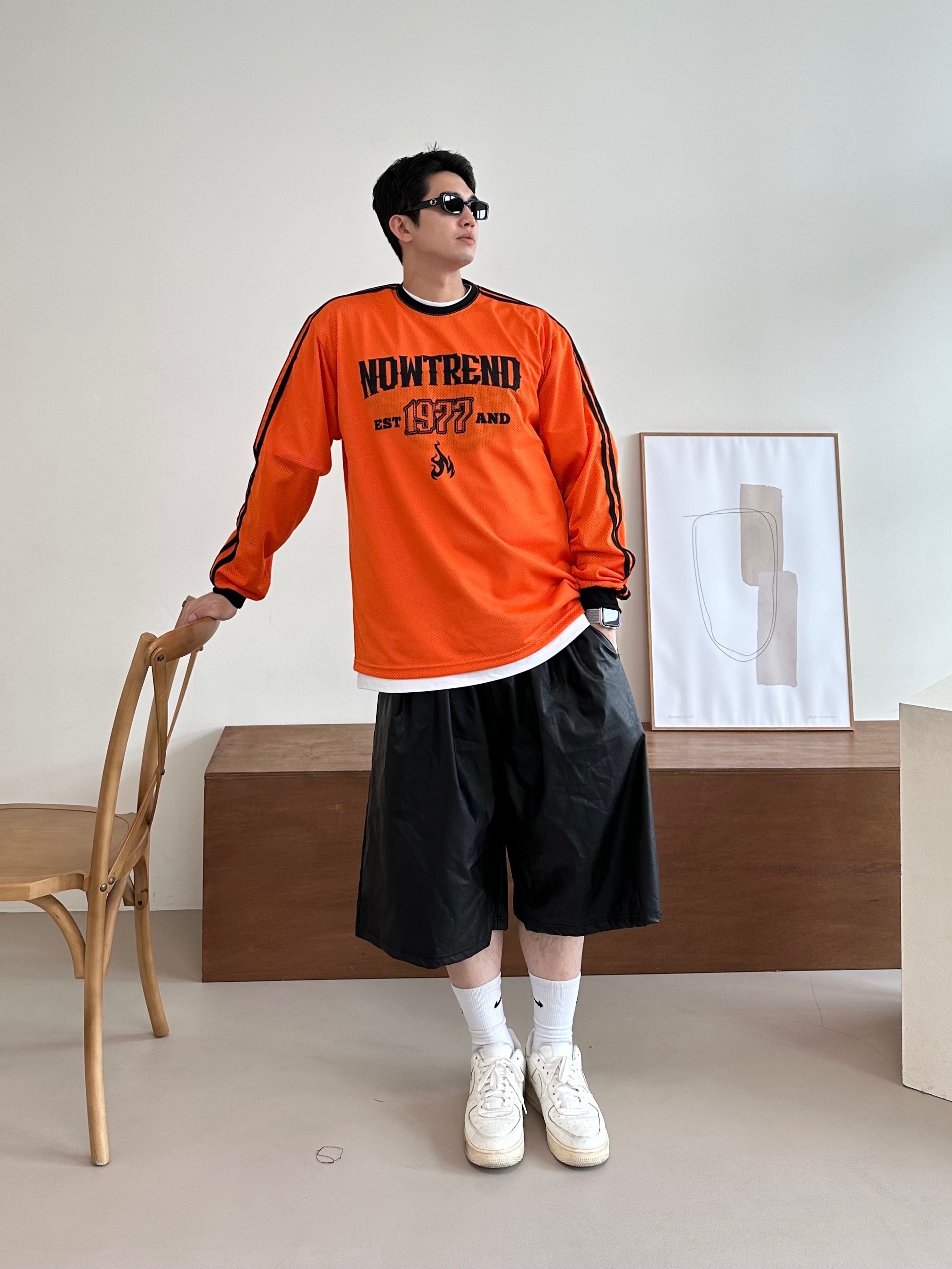Nike Air Force 1 '07 LV8 Timeless Classic 착용 스타일 - 3