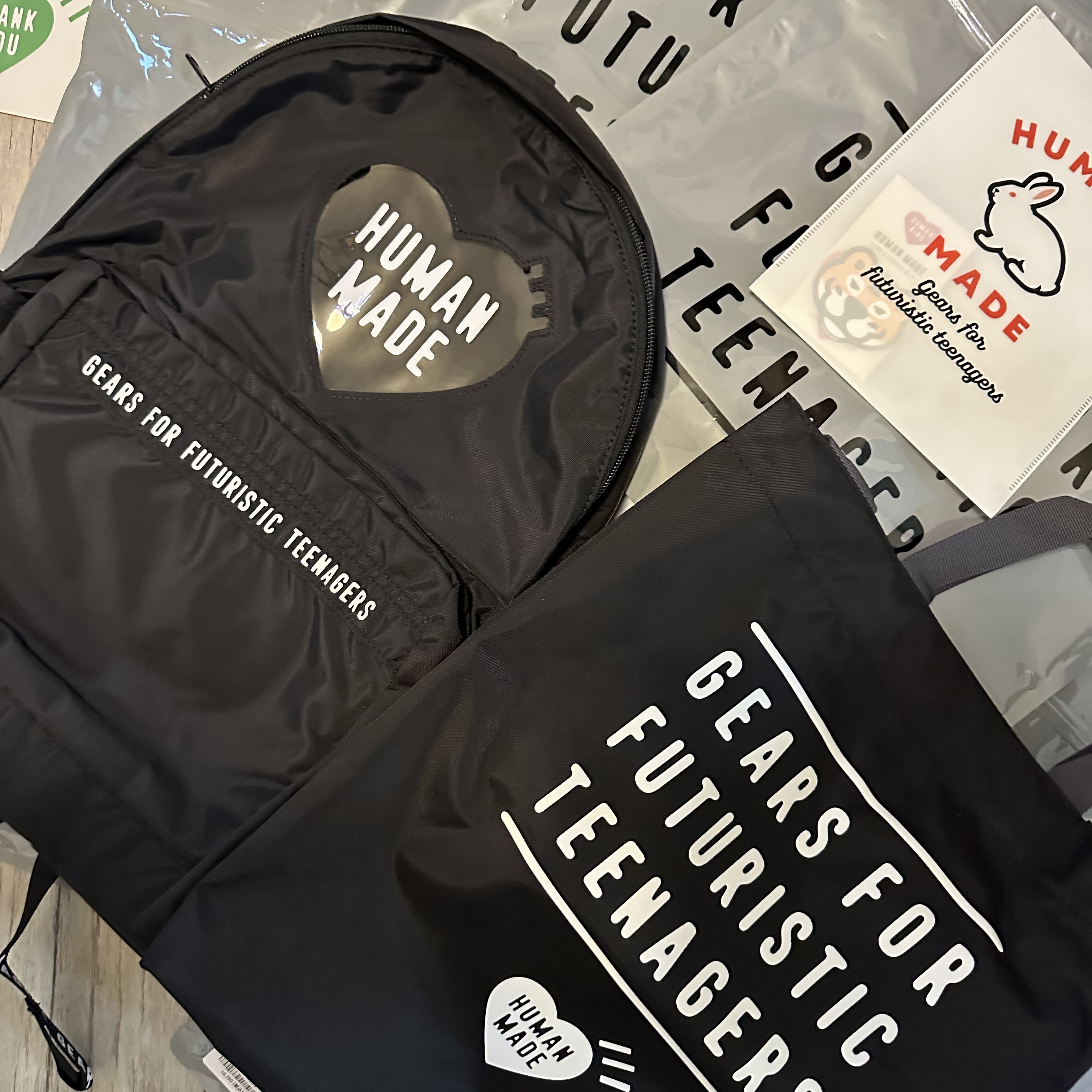 Human Made Nylon Heart Backpack Black, Human Made Nylon Heart 2-Way Tote Bag Black 착용 스타일