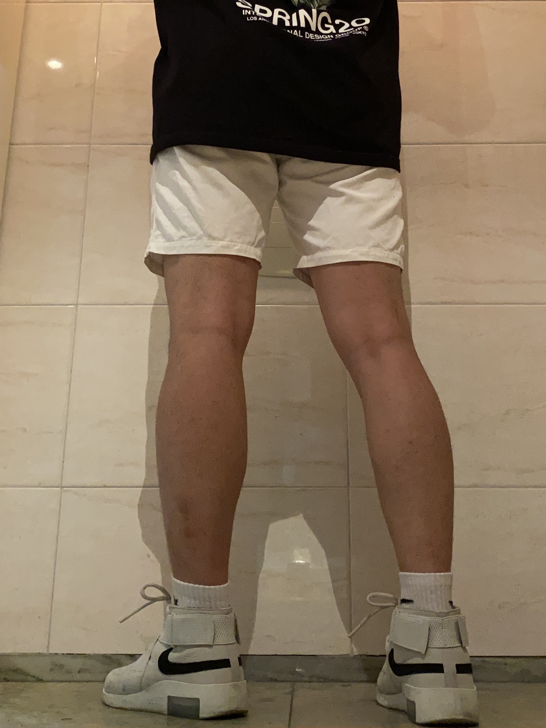 Nike x Fear of God Air Fear of God Raid Light Bone 착용 스타일