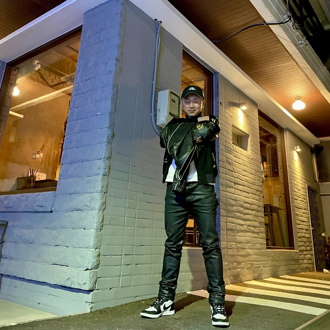 Jordan 1 High 85 Black White, Nike x Stussy T-Shirt White (DV1774-100) 착용 스타일