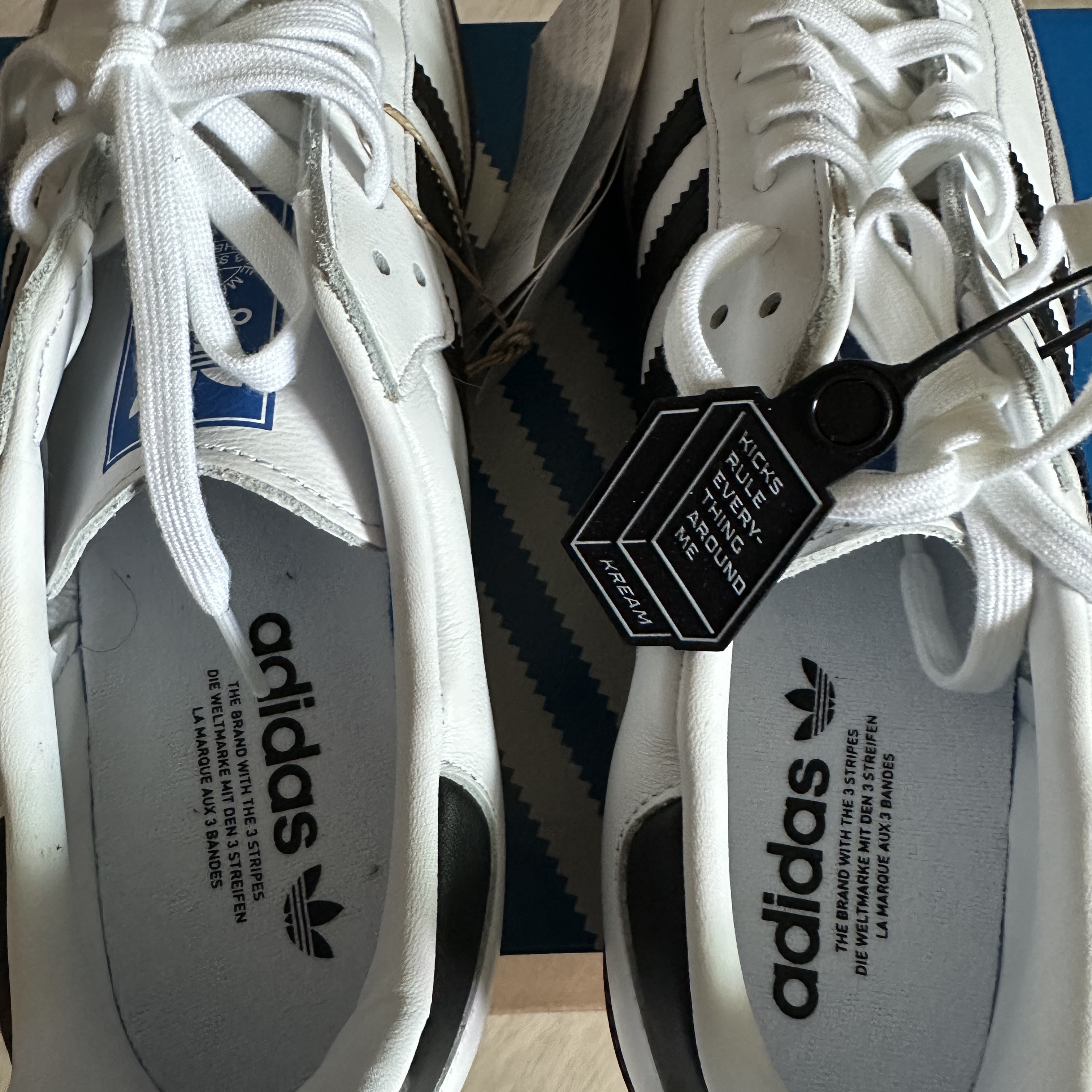 Adidas Samba OG Cloud White 착용 스타일 - 3