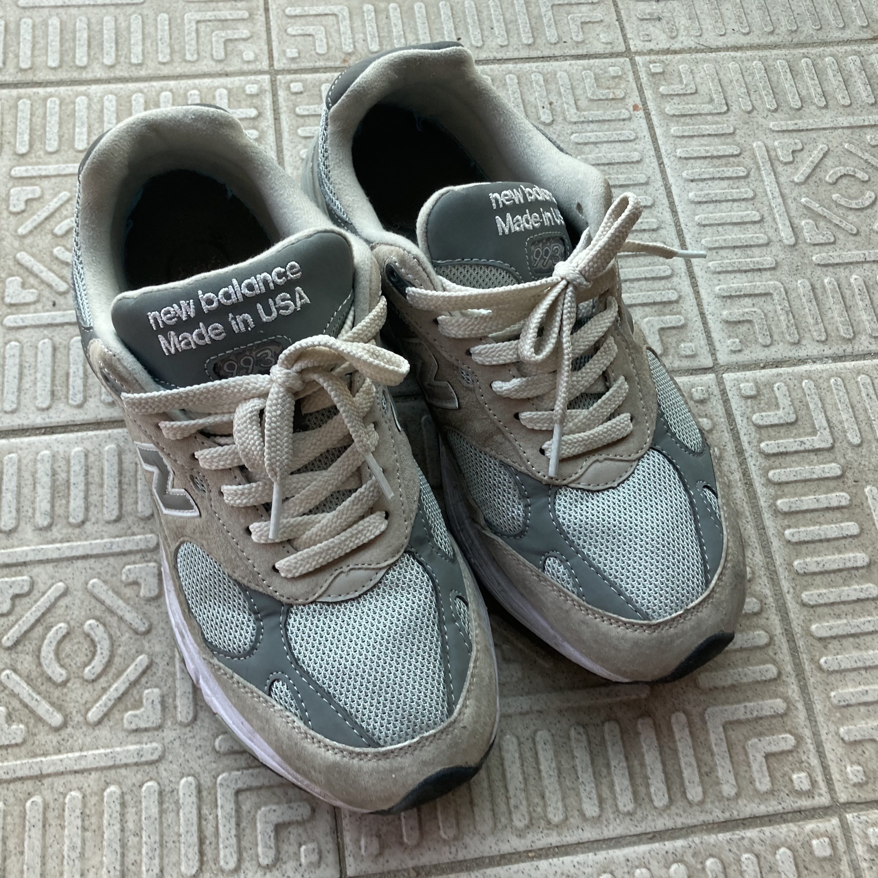 New Balance 993 Made in USA Grey - D Standard 착용 스타일
