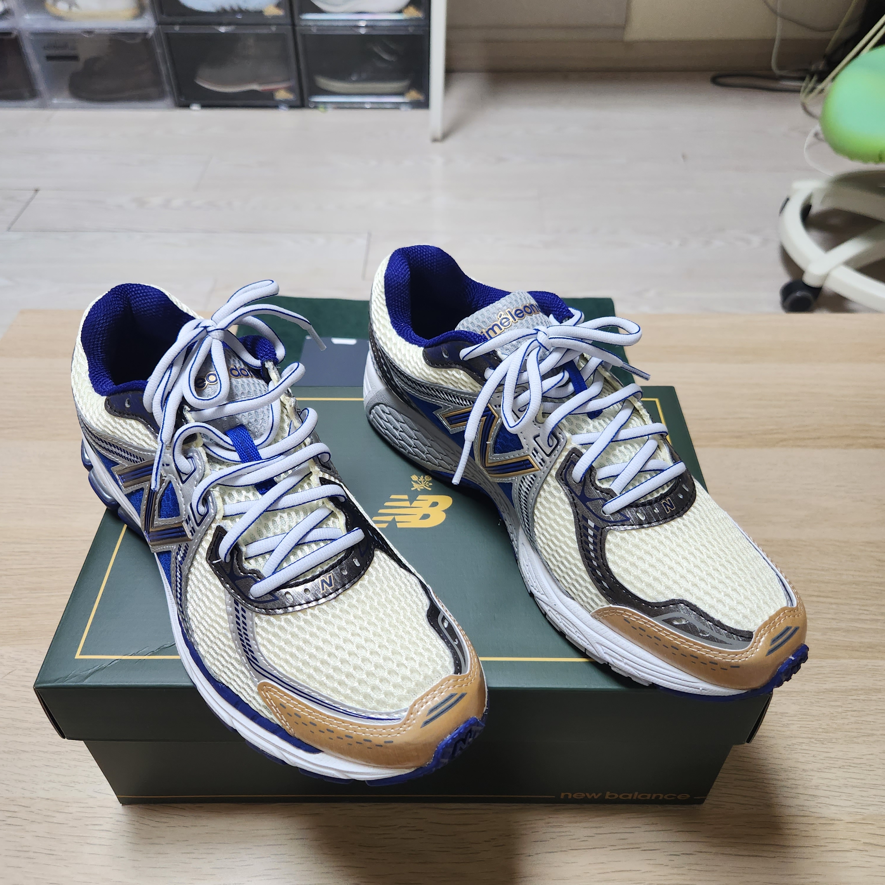 New Balance x Aime Leon Dore 860v2 Blue 착용 스타일 - 1